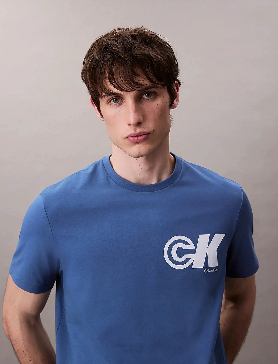 Calvin Klein Jeans - SS 20S CK SPORT LOGO GRAPHIC TEE - short-sleeved t-shirts - royal lagoon - 2
