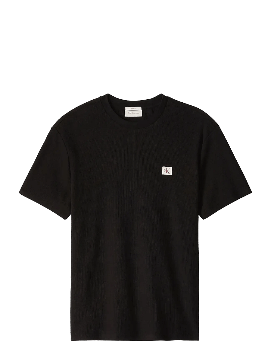Calvin Klein Jeans - SS WAFFLE BADGE CREWNK TEE - short-sleeved t-shirts - black - 1