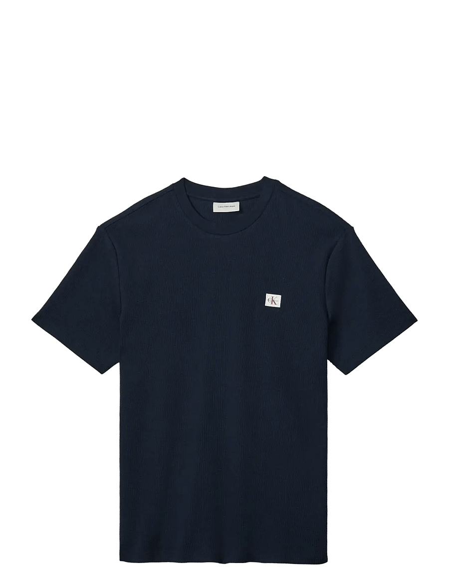 Calvin Klein Jeans - SS WAFFLE BADGE CREWNK TEE - kortärmade t-shirts - dark sapphire - 1