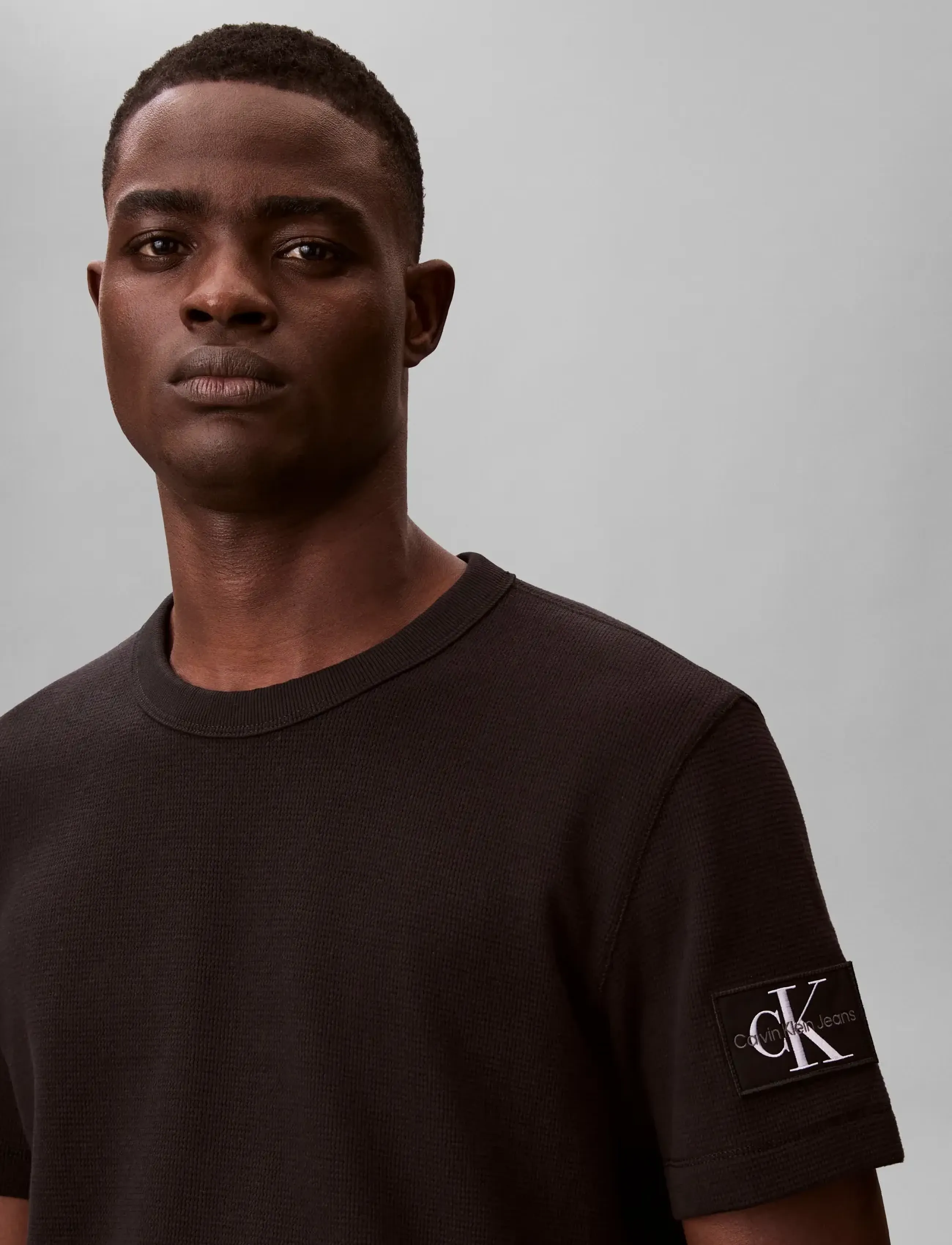 Calvin Klein Jeans Ss Badge Waffle Tee t-shirts - bas herr – bild 5