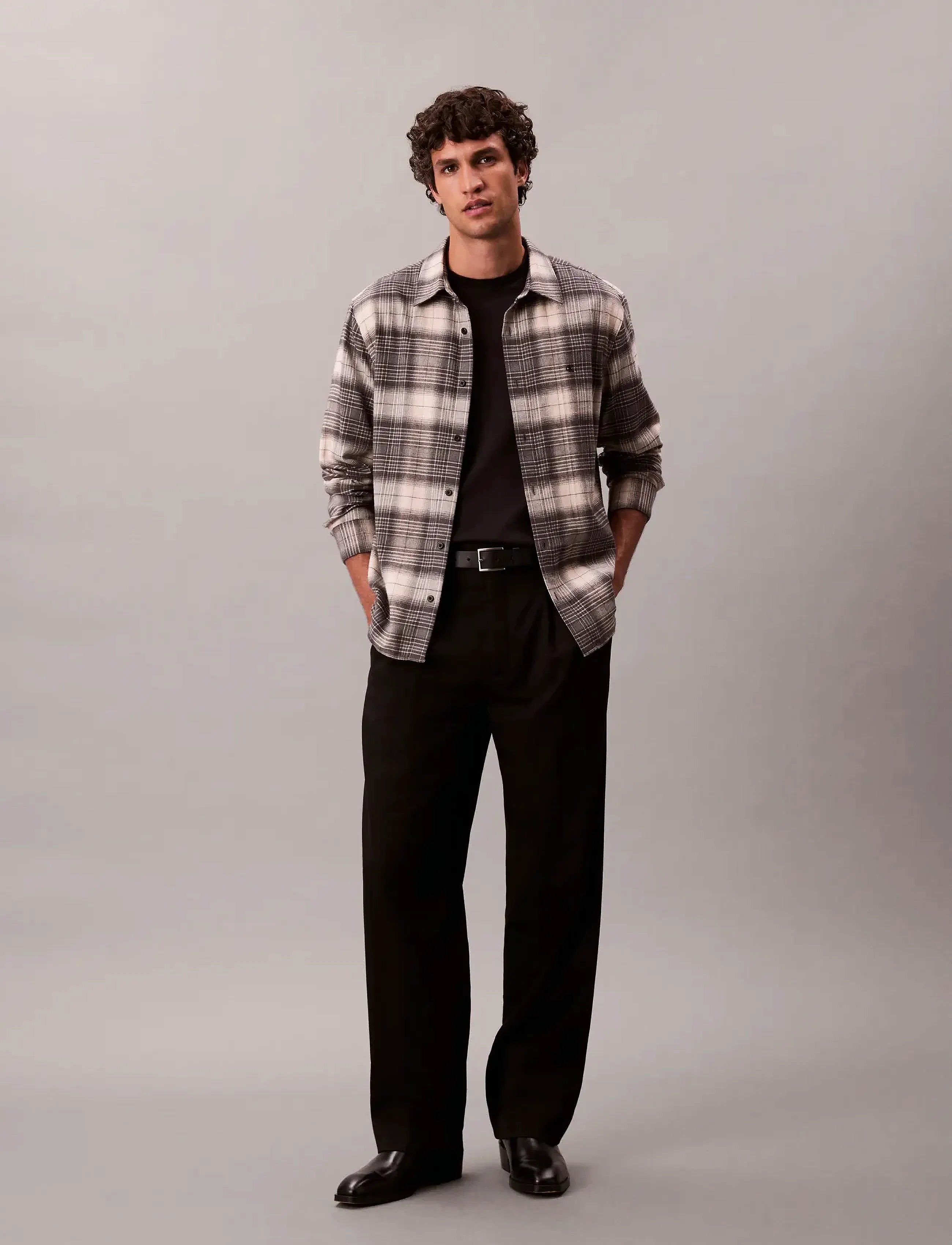 Calvin Klein Jeans LS BRUSHED PLAID EASY SHIRT - Ternede skjorter - BLACK / beige