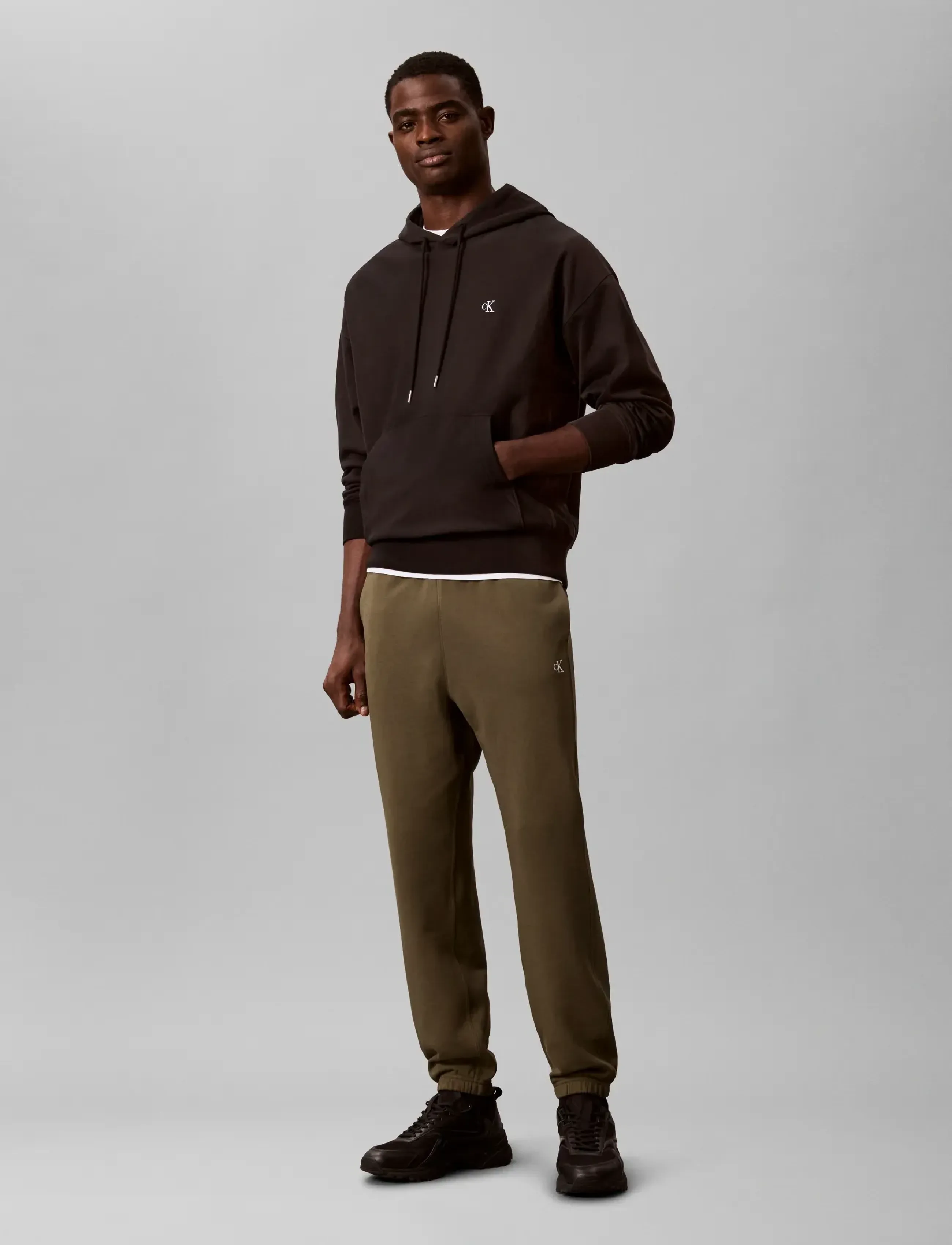 Calvin Klein Jeans Eu 350Terry Monogram Jogger, M, Unterteile, Khakigrün - Sweatpants, Männerswear