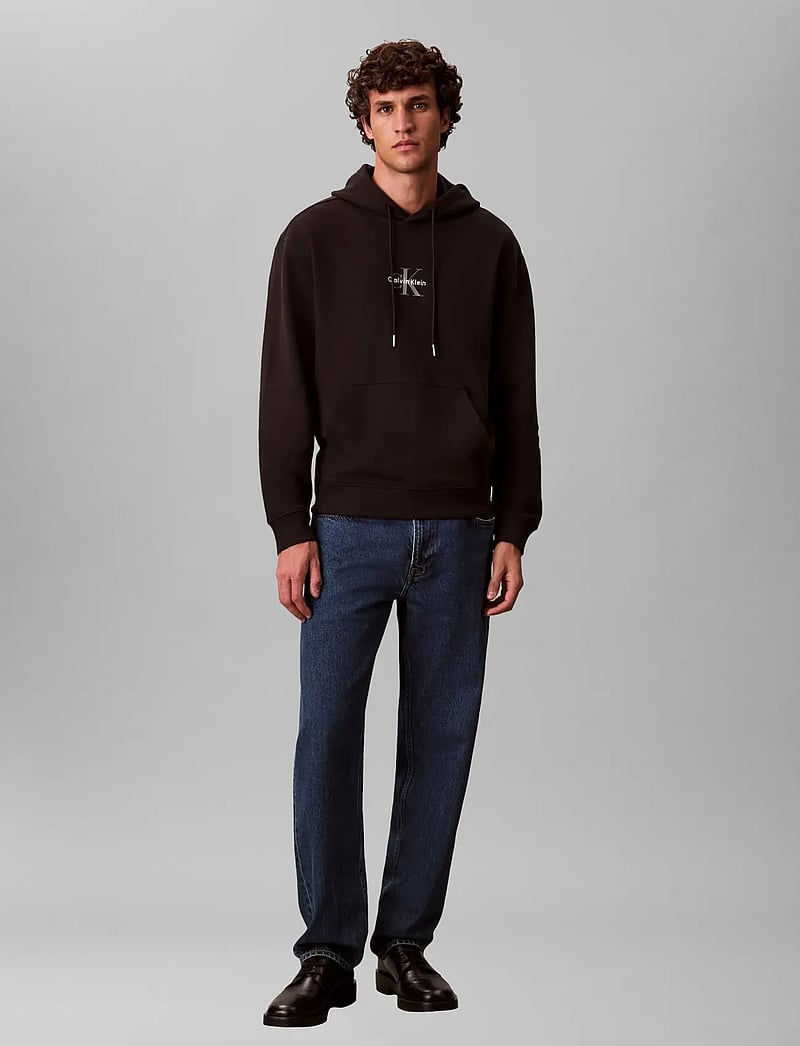 Calvin Klein Jeans - LS EU 350TERRY MICRO MONOLOGO HO - kapuutsiga dressipluusid - black - 0