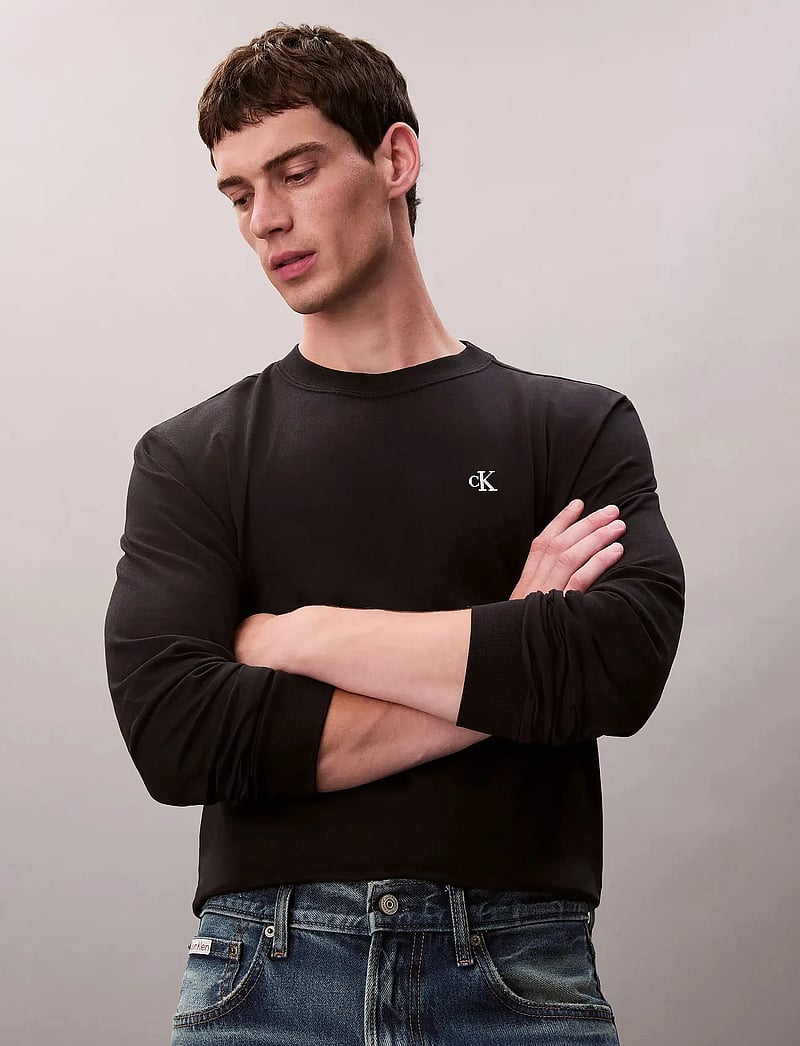 Calvin Klein Jeans - LS EASY MONOGRAM TEE - langærmede t-shirts - black - 4