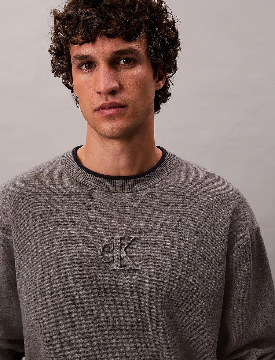 Calvin Klein Jeans - LS EMBOSSED LOGO CREWNK SWEATER - round necks - med. grey htr - 3