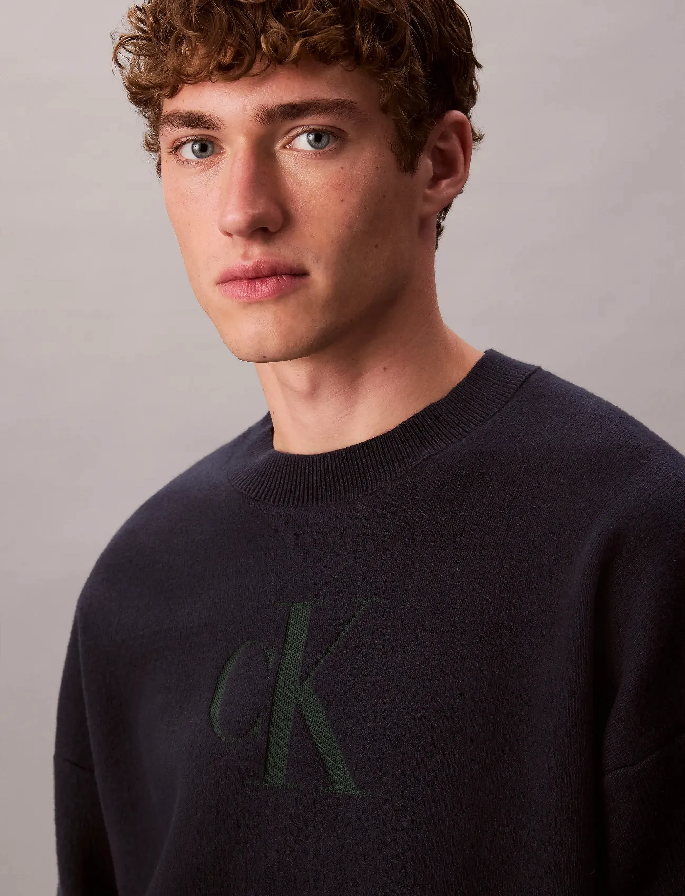 Calvin Klein Jeans - LS CTTN CASHMERE 3D LOGO CRWNK S - sweats - dark sapphire - 4