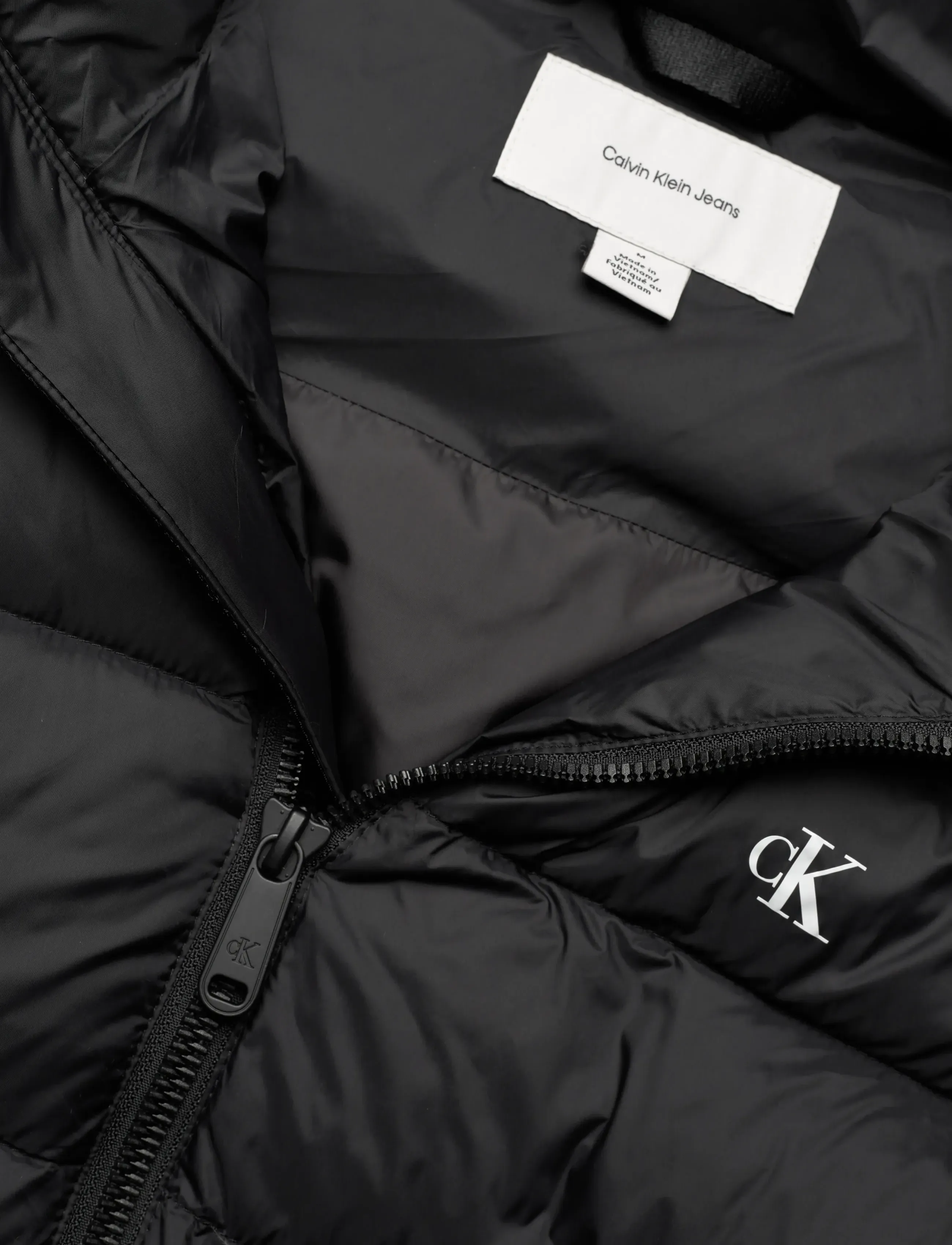 Calvin Klein Jeans - SVLS NYLON ZIP OFF HOOD DOWN PUF - vesti - black - 2