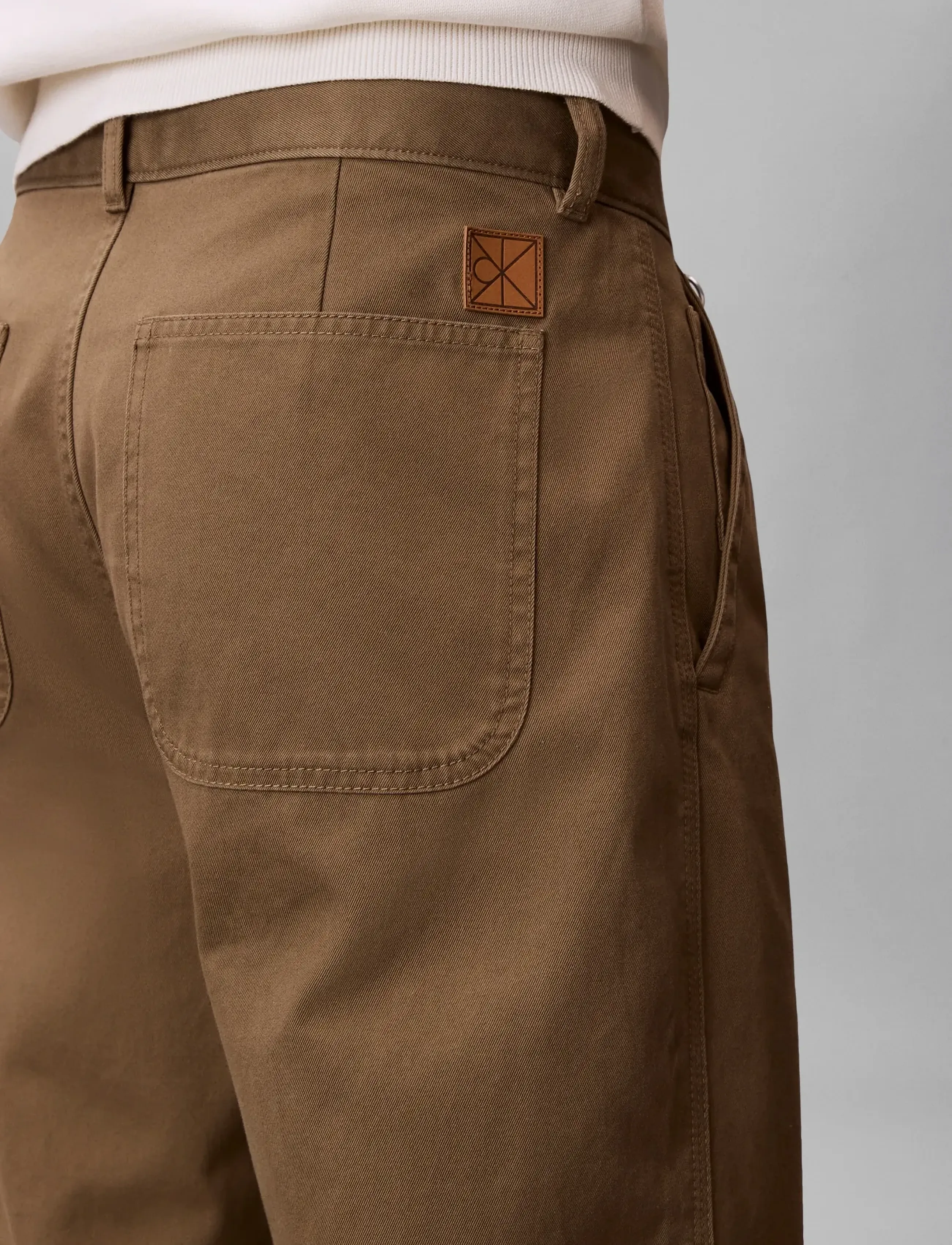 Calvin Klein Jeans - 90S BAGGY COTTON CHINO - chinos - capers - 4