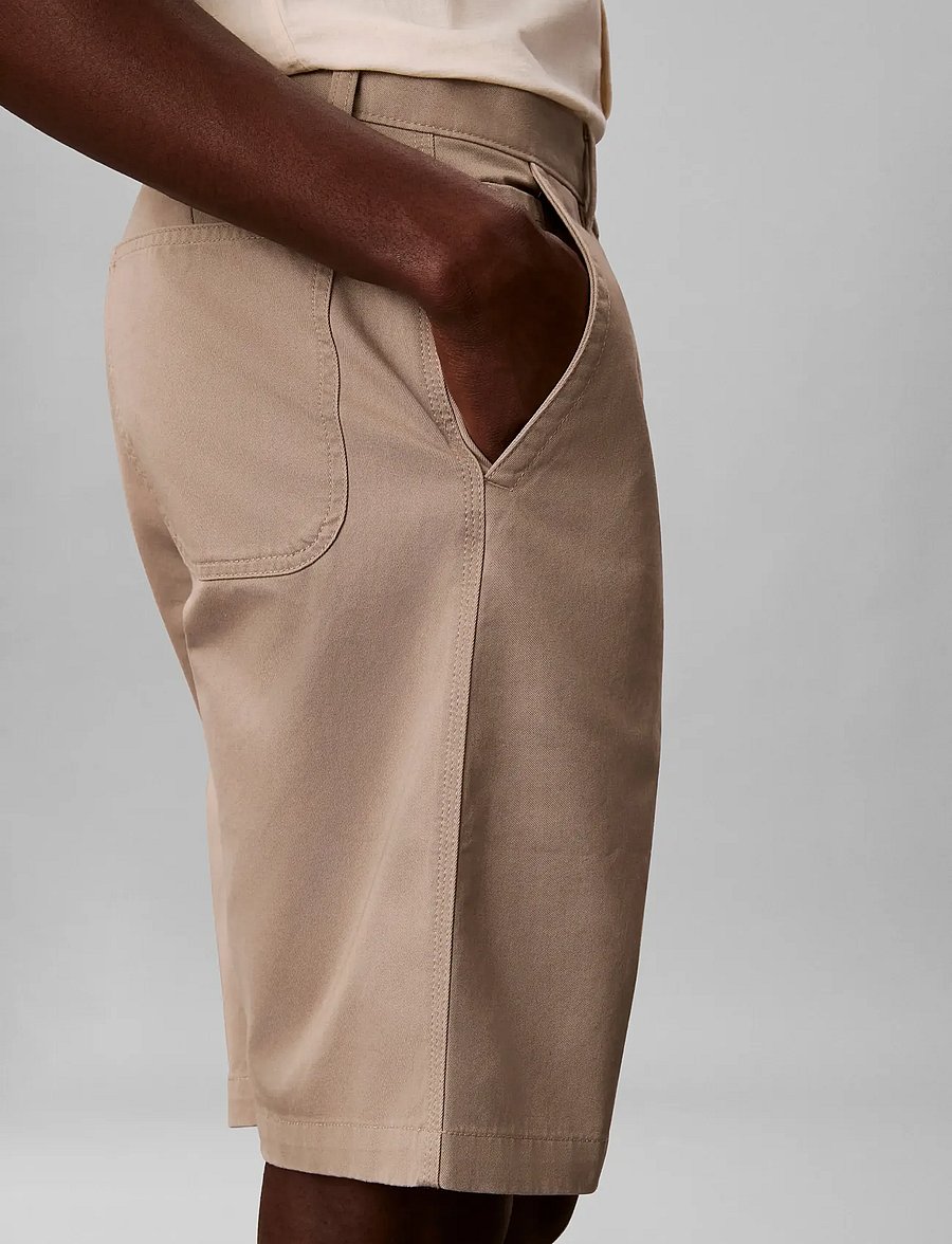 Calvin Klein Jeans - 90S BAGGY COTTON CHINO SHORT - chino lühikesed püksid - vintage khaki - 4