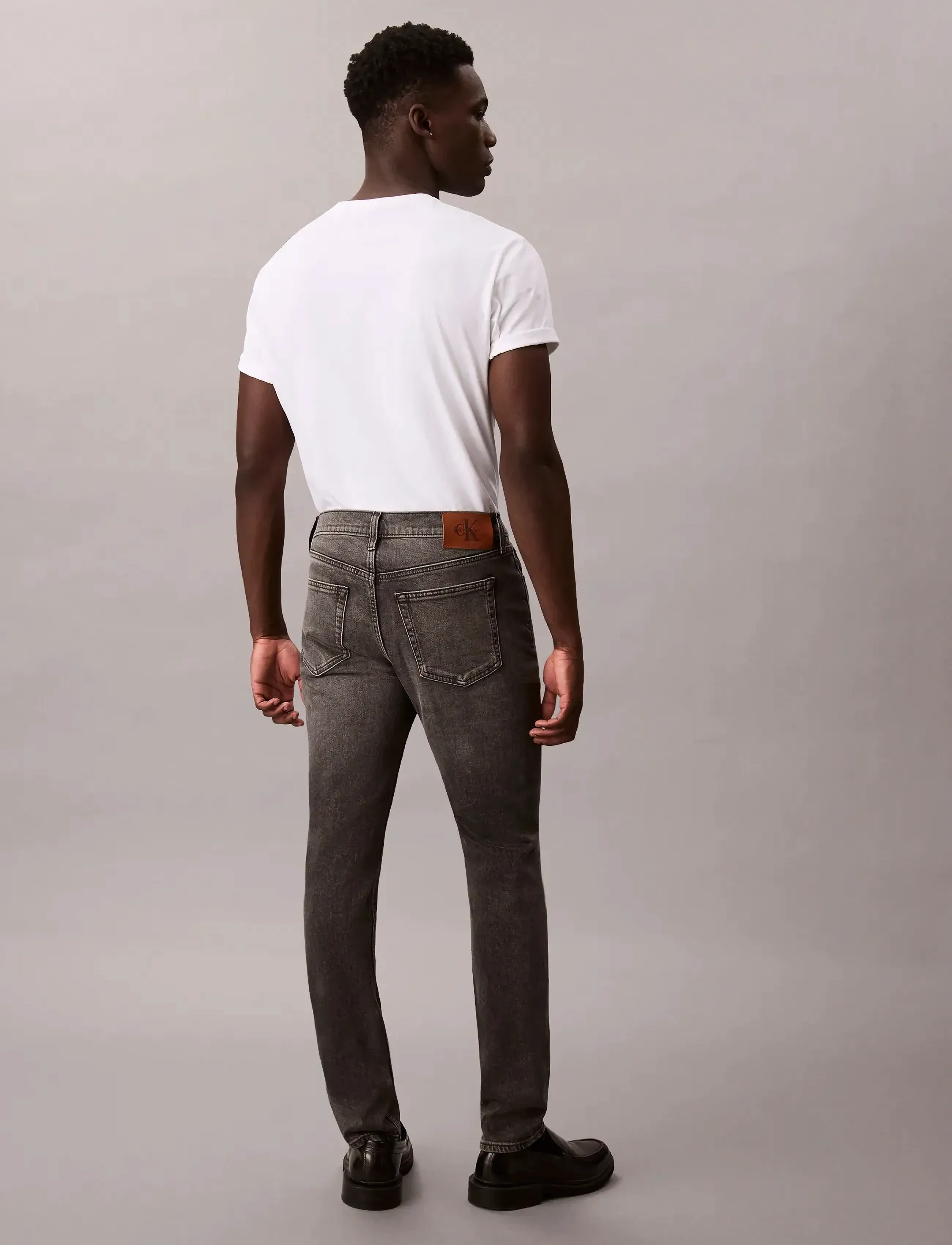 Calvin Klein Jeans - SLIM TAPER HEARST GREY JEAN - slim jeans - hearst grey - 2