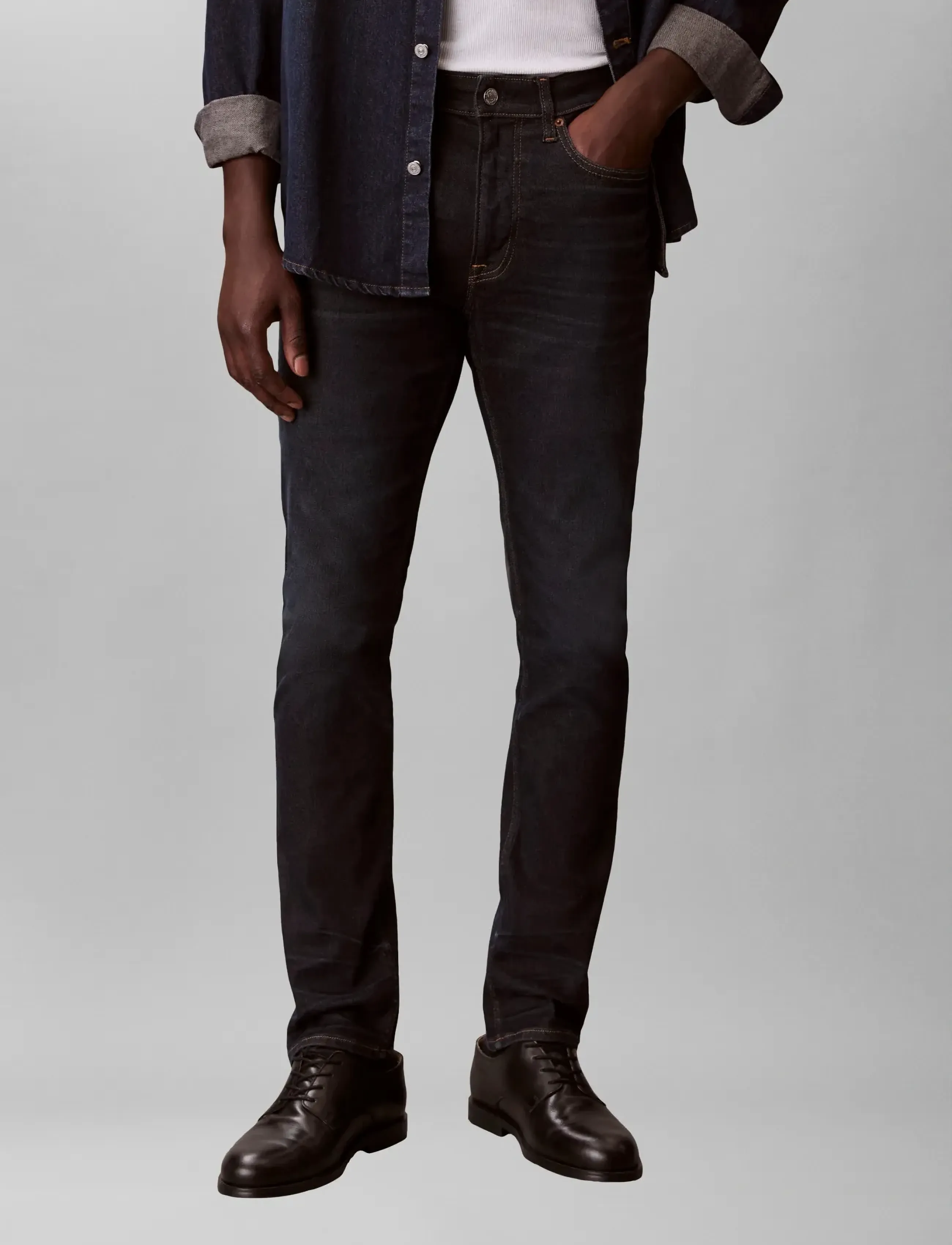 Calvin Klein Jeans SKINNY VINTAGE RINSE JEAN - Skinny jeans - VINTAGE RINSE / black