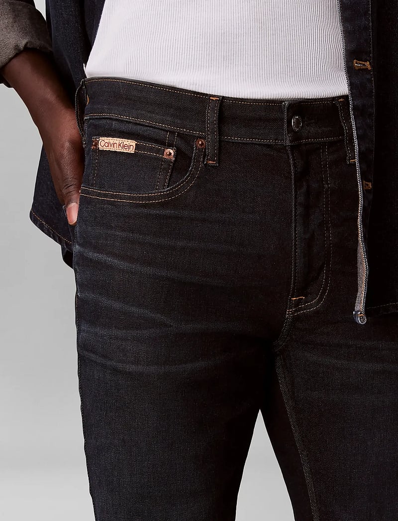 Calvin Klein Jeans - SKINNY VINTAGE RINSE JEAN - skinny jeans - vintage rinse - 4