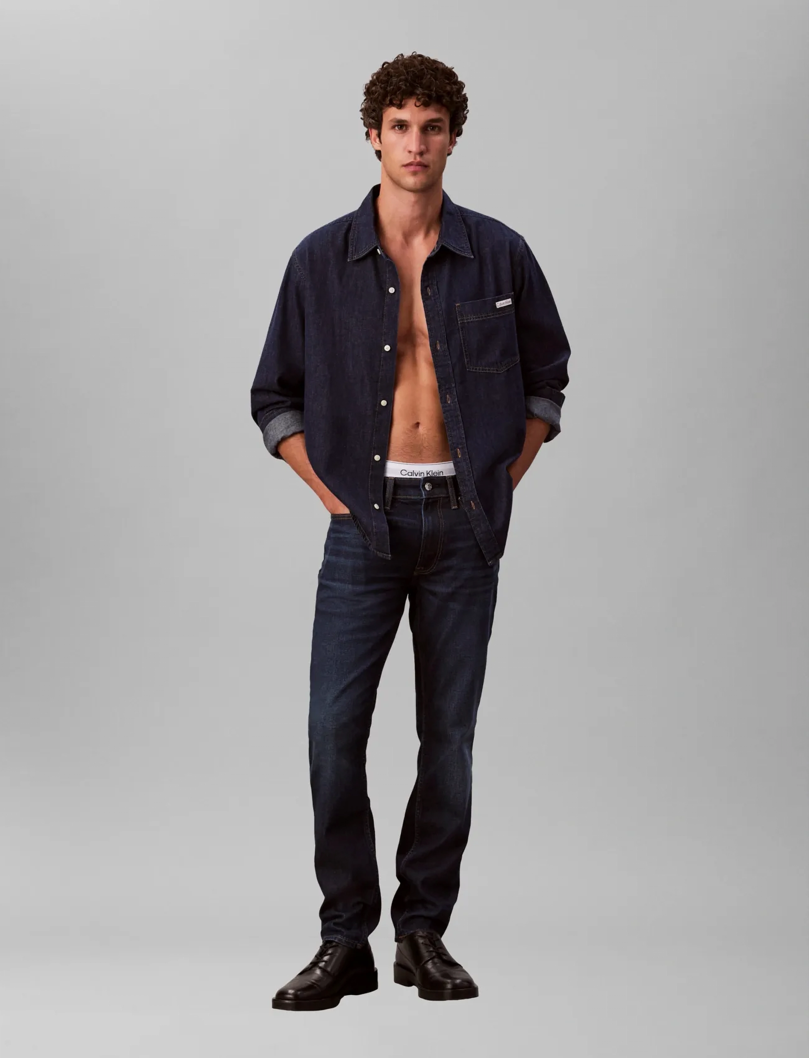 Calvin Klein Jeans Slim Glory Days Jean, 38 x 32, Navy, Jeans > Smalle, Herre