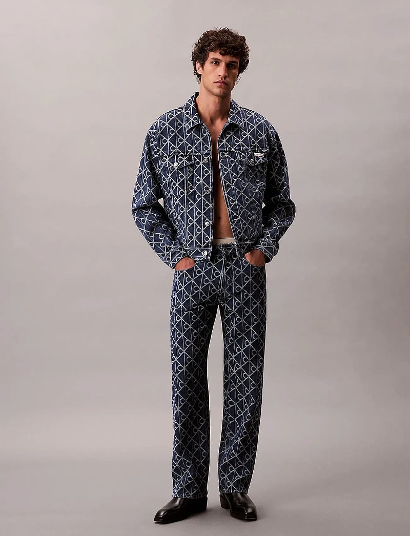 Calvin Klein Jeans - 90S STRAIGHT INDIGO EMBLEM JACQU - regular jeans - indigo emblem - 0