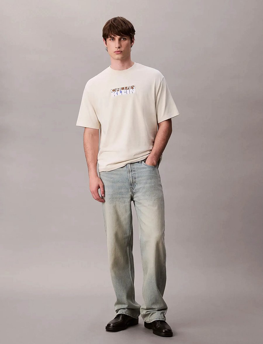 Calvin Klein Jeans - SS 16S TC CALVIN KLEIN BLOCK GRA - kurzärmelige t-shirts - bone white - 5