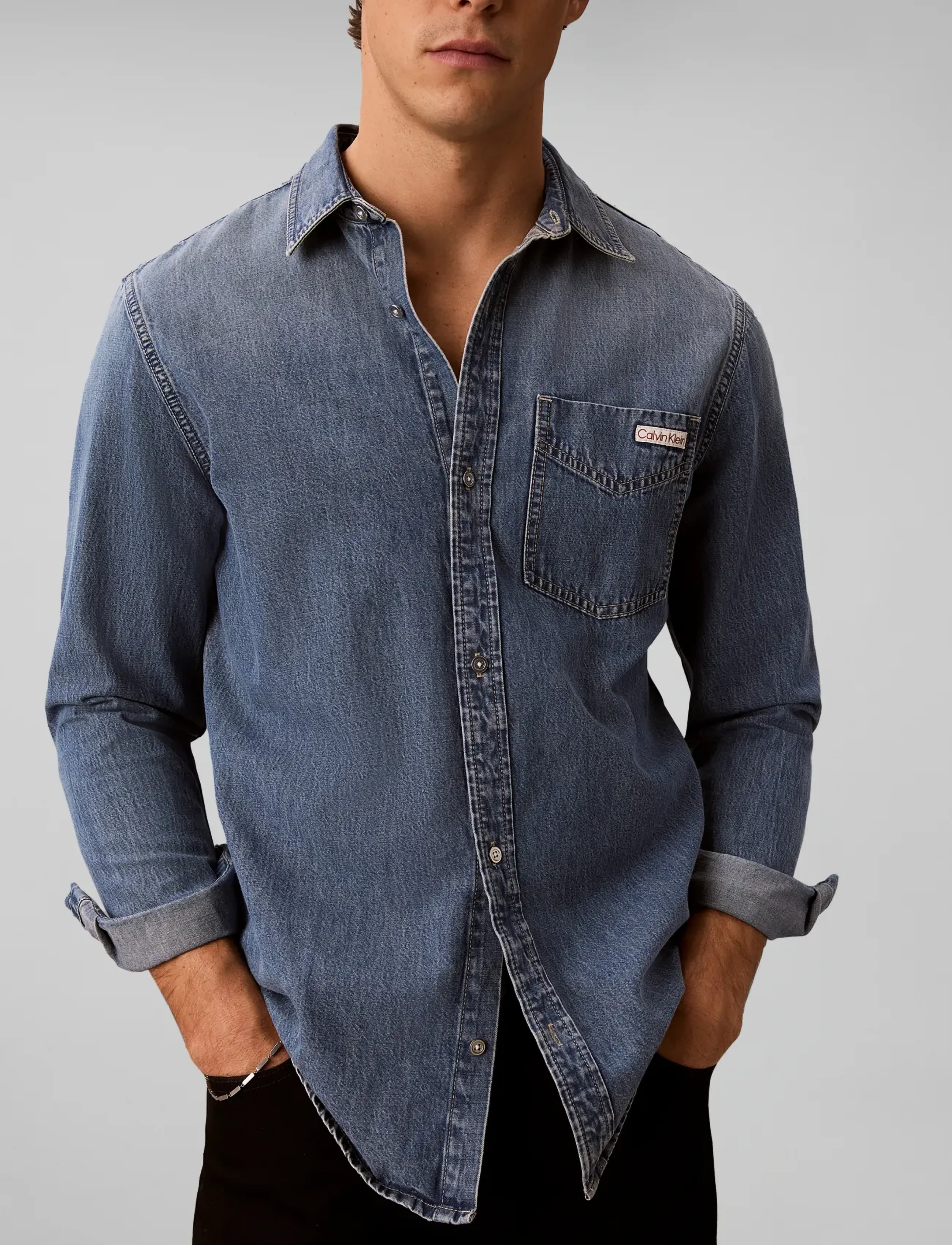 Calvin Klein Jeans - ESSNTL CLSSC CK VINTAGE INDIGO S - chemises en jean - ck vintage indigo - 4