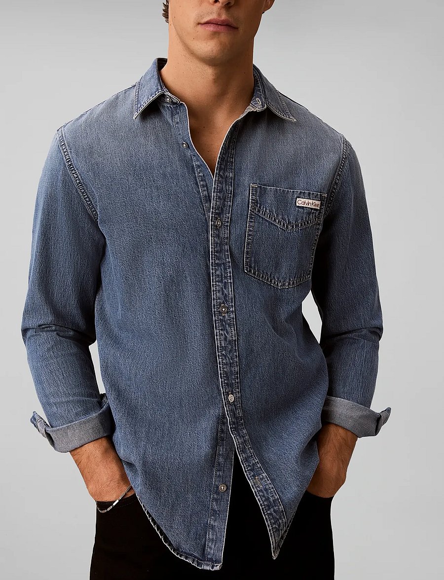 Calvin Klein Jeans - CK VINT INDIGO CASUAL ESS SHIRT - chemises en jean - ck vintage indigo - 4