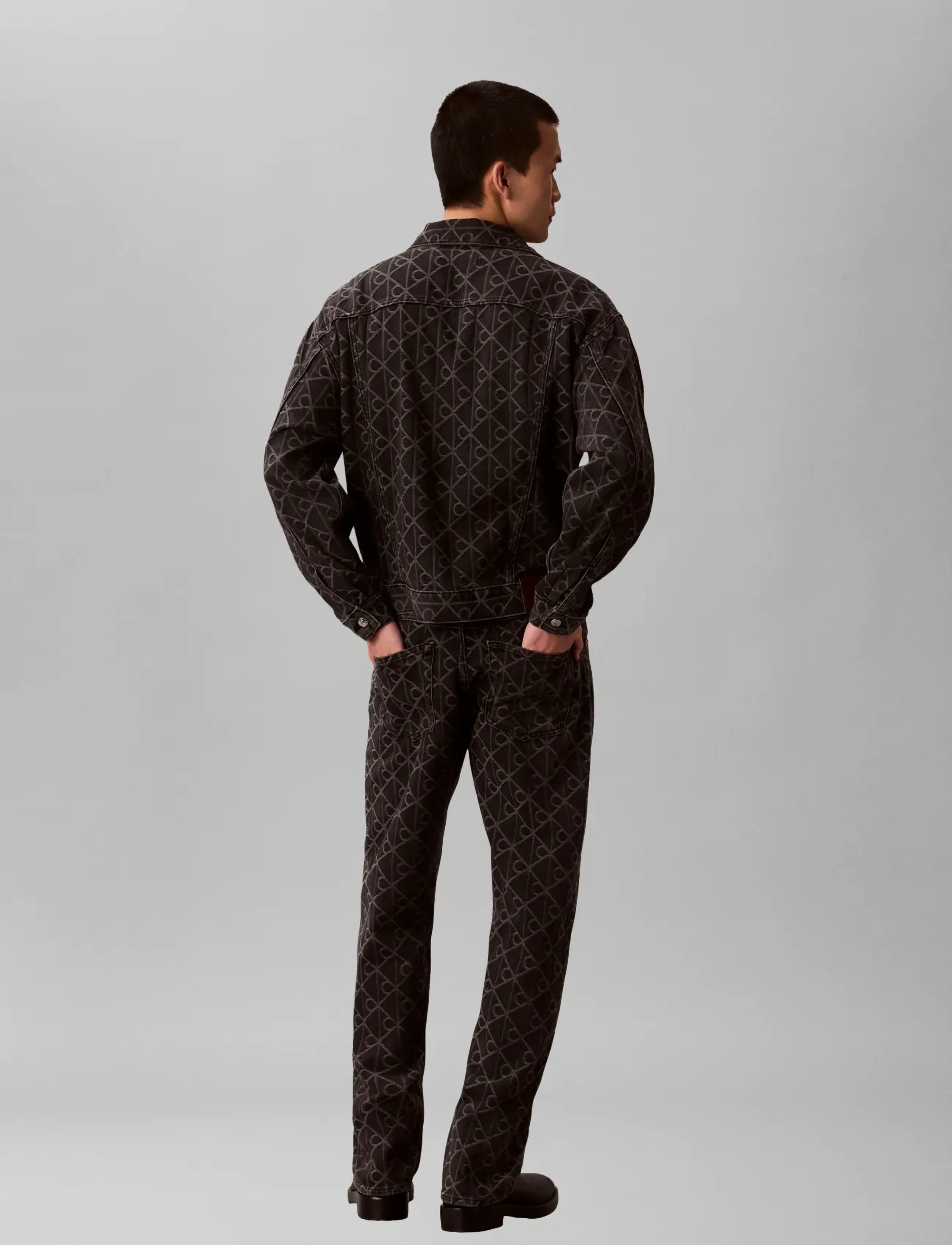 Calvin Klein Jeans - 90S BLACK EMBLEM JACQUARD TRUCKE - spijkerjasjes zonder voering - black emblem - 3