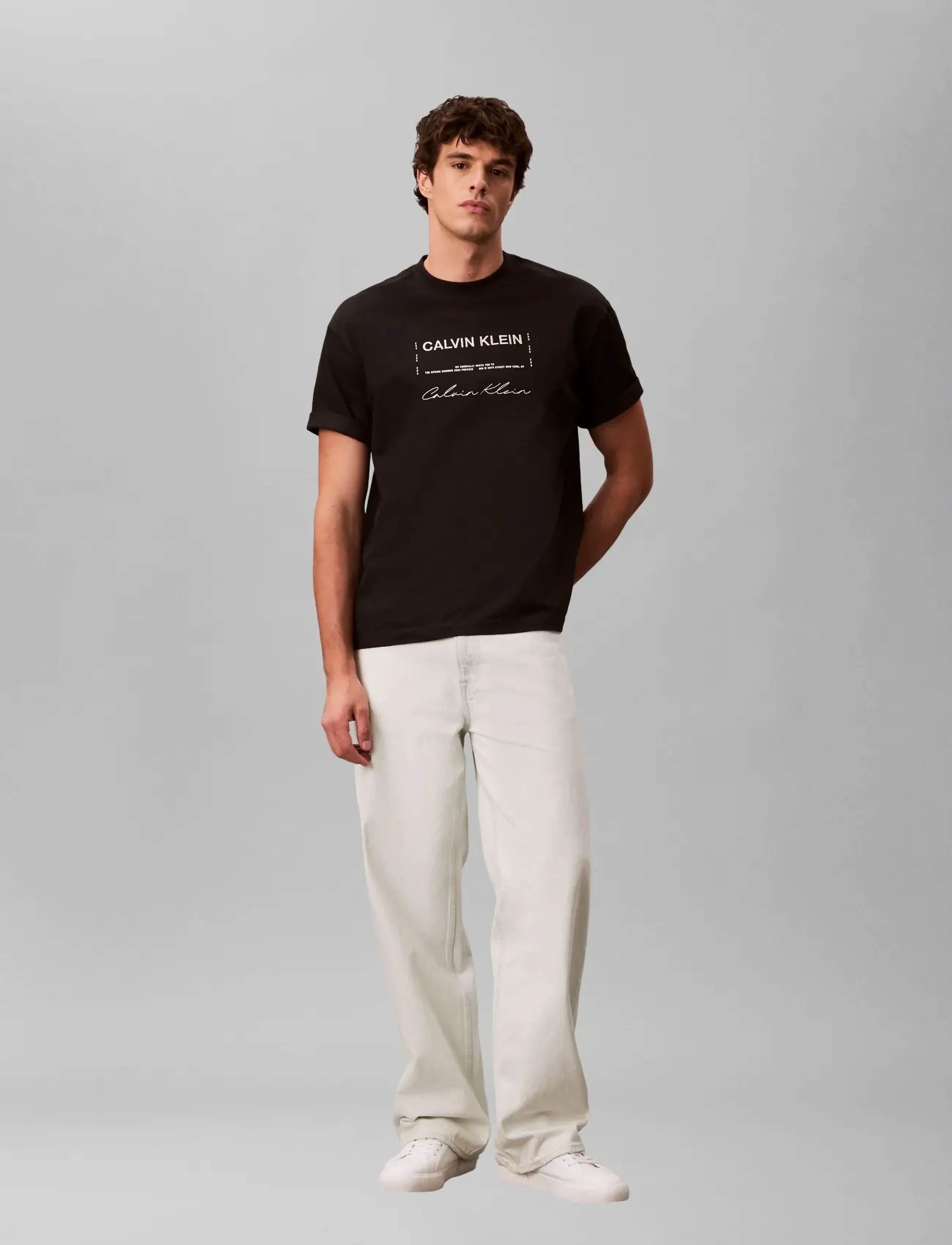 Calvin Klein Jeans 16S April Graphic Seasonal Fashi, XS, T-shirts, Schwarz - Short-sleeved, Männerswear