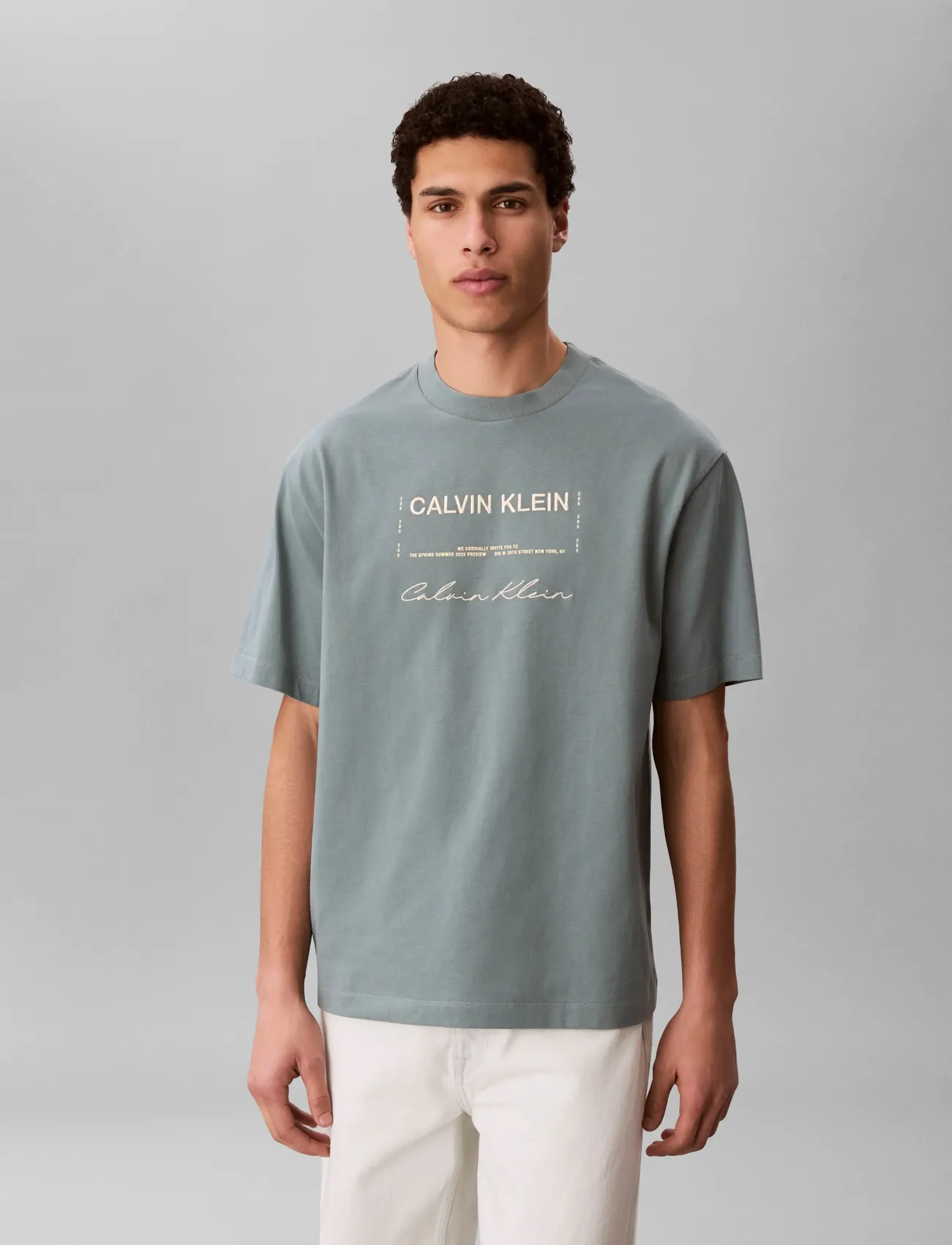 Calvin Klein Jeans - 16S APRIL GRAPHIC SEASONAL FASHI - kortærmede t-shirts - frosted spruce - 3