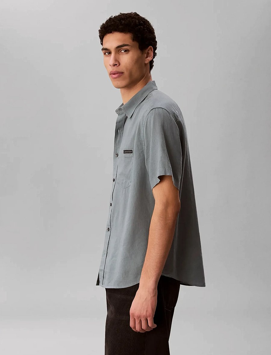 Calvin Klein Jeans - SS SOLID CAUSAL LINEN CLASSIC SH - lühikeste varrukatega särgid - frosted spruce - 4