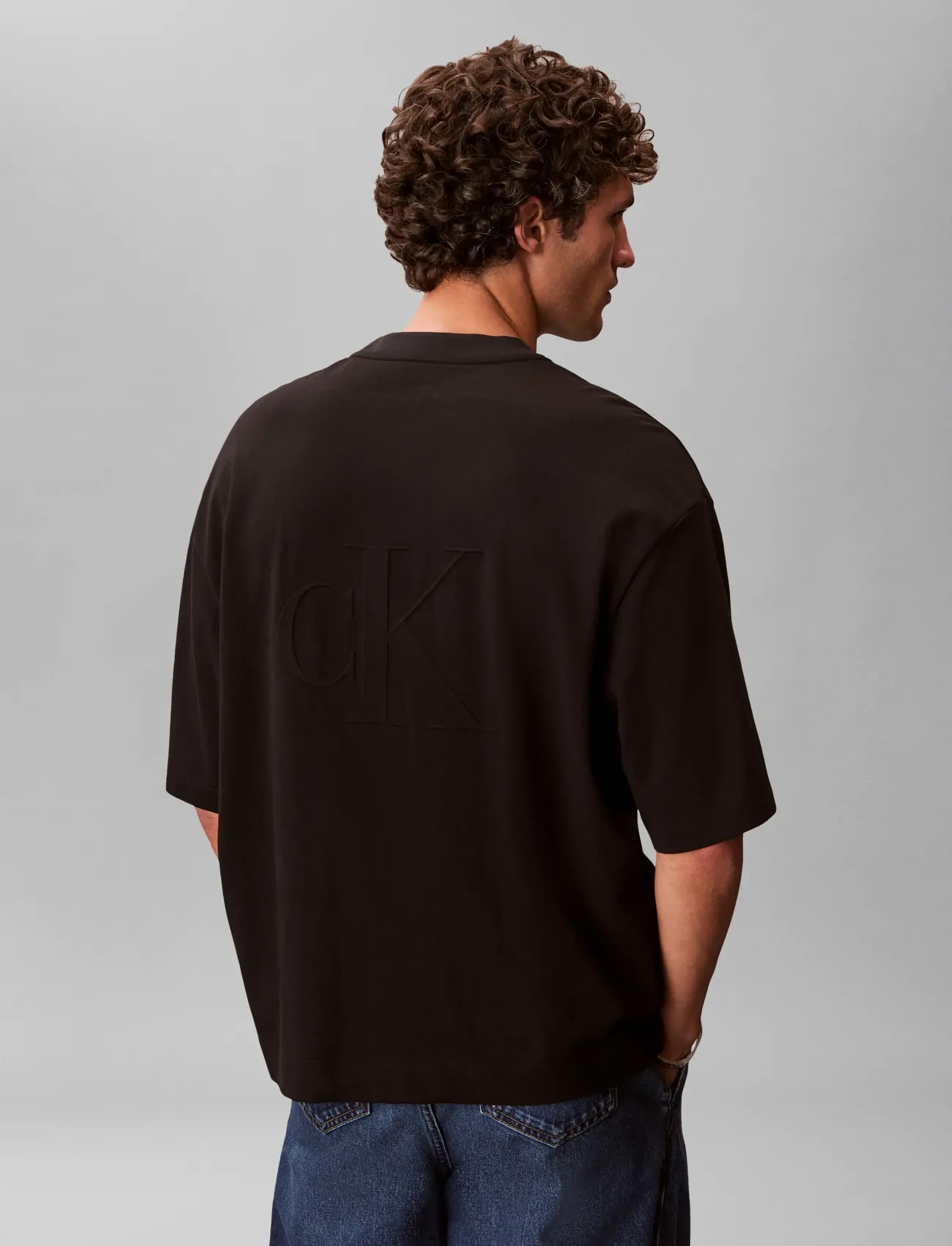Calvin Klein Jeans - SS RLXD COOLING PIQUE EMBOSSED T - kortærmede t-shirts - black - 2