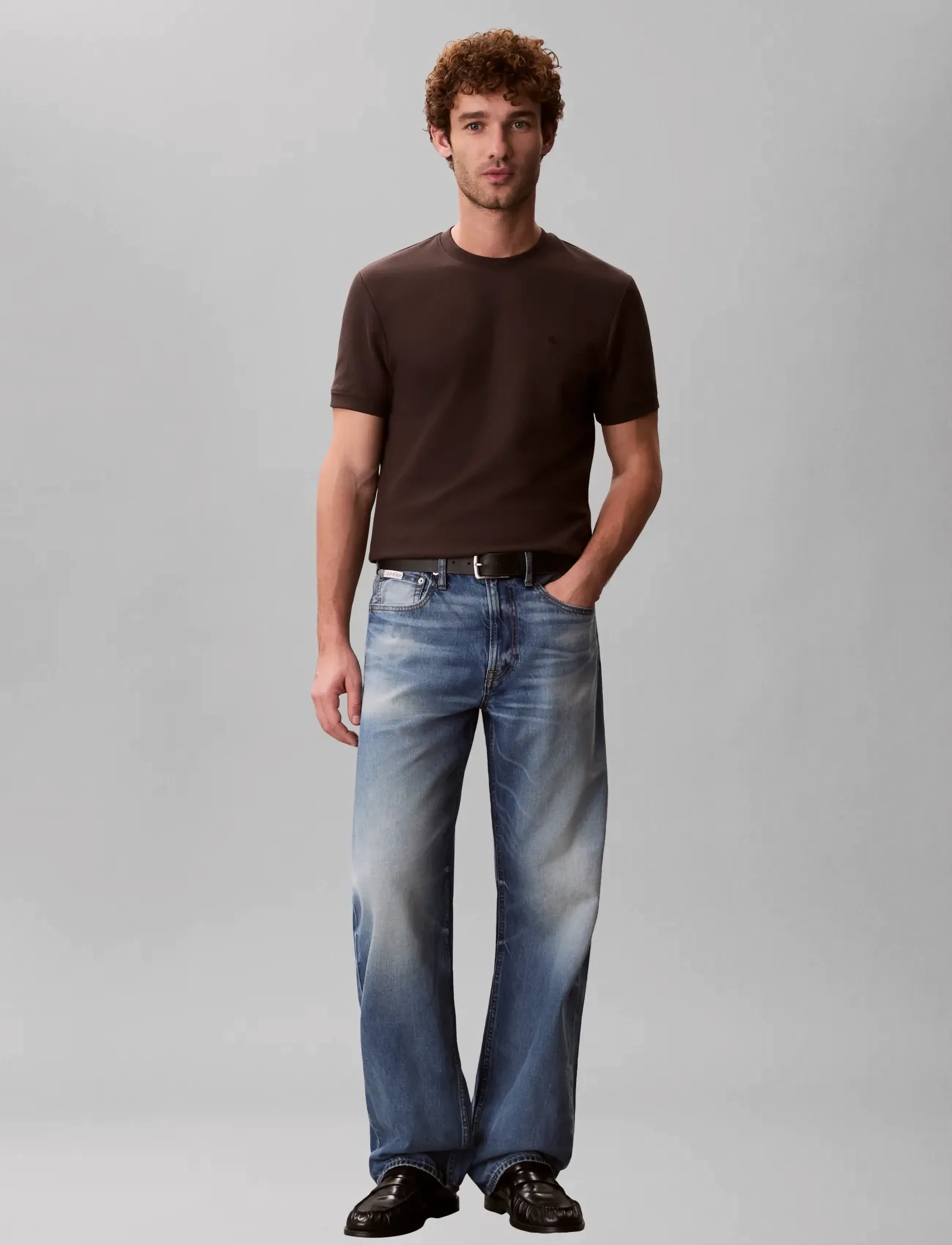 Calvin Klein Jeans Ss Slim Micro Waffle Crewnk Tee, Mænd, Slim Fit Mikro Vaffel Rund Hals T-shirt, Brun, Str: XS