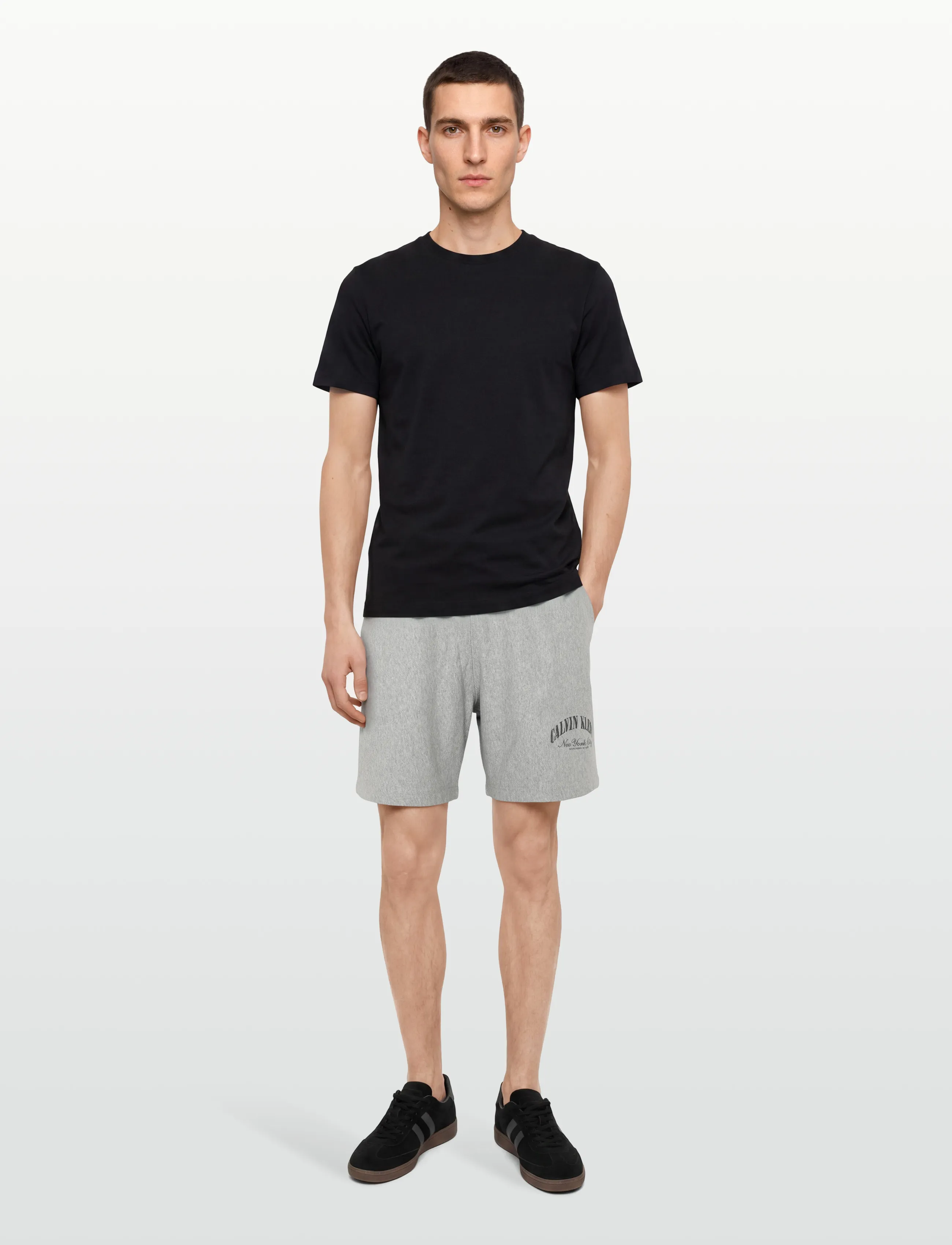Calvin Klein Jeans - PREMIUM TERRY CALVIN COLLEGIATE - sweatshorts - heroic grey htr - 0