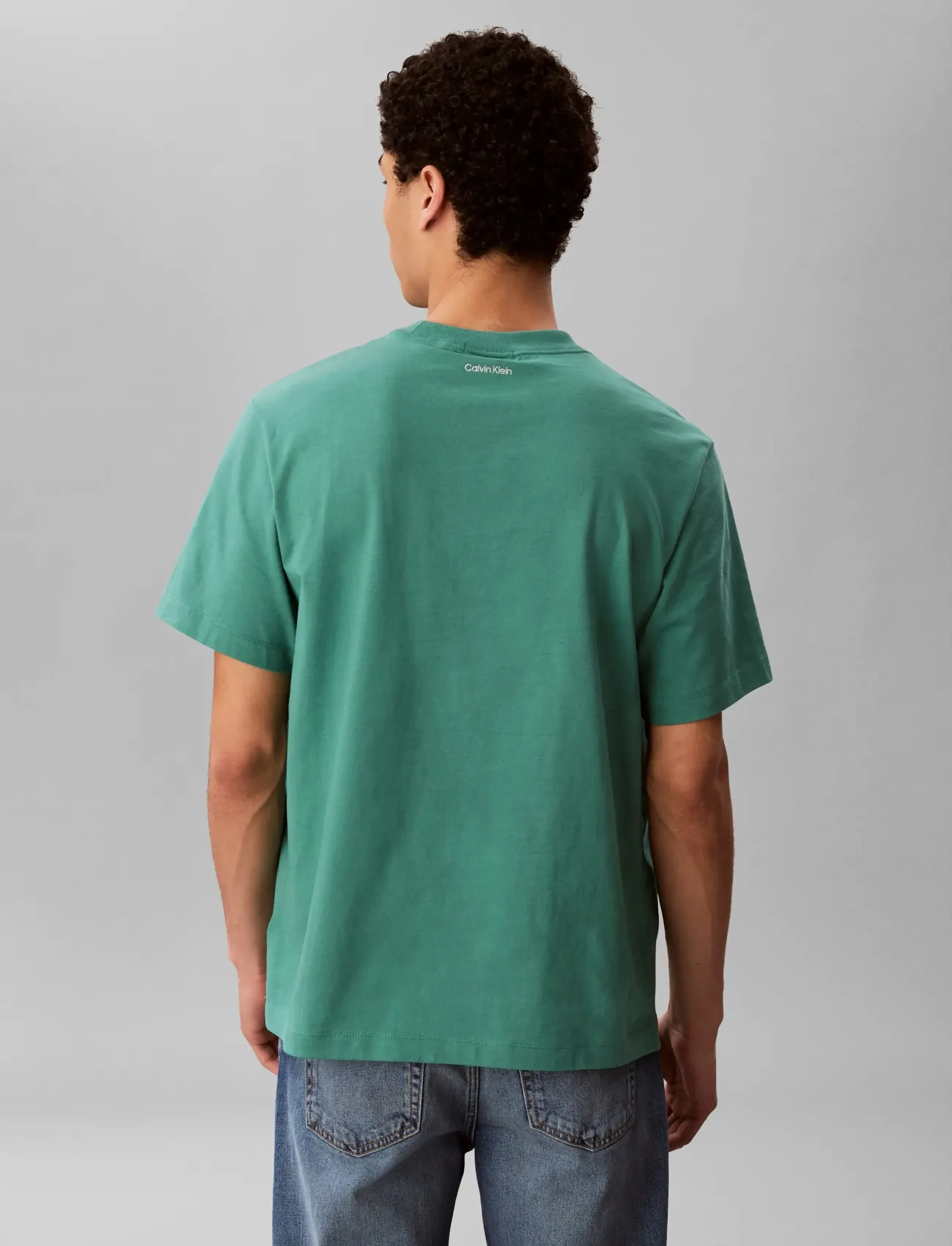 Calvin Klein Jeans - SS 20S EASY COLLEGIATE BADGE TEE - kortærmede t-shirts - wild green - 2