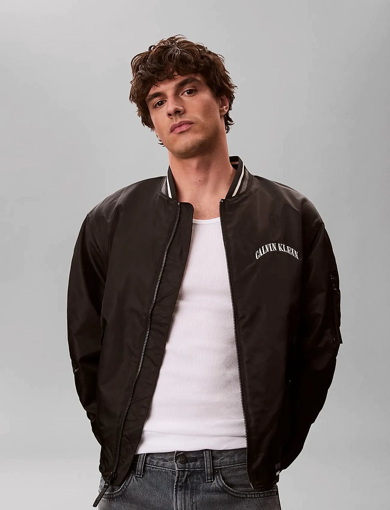 Calvin Klein Jeans - LS UNFILLED NYLON TIPPED GRAPHIC - forårsjakker - black - 3