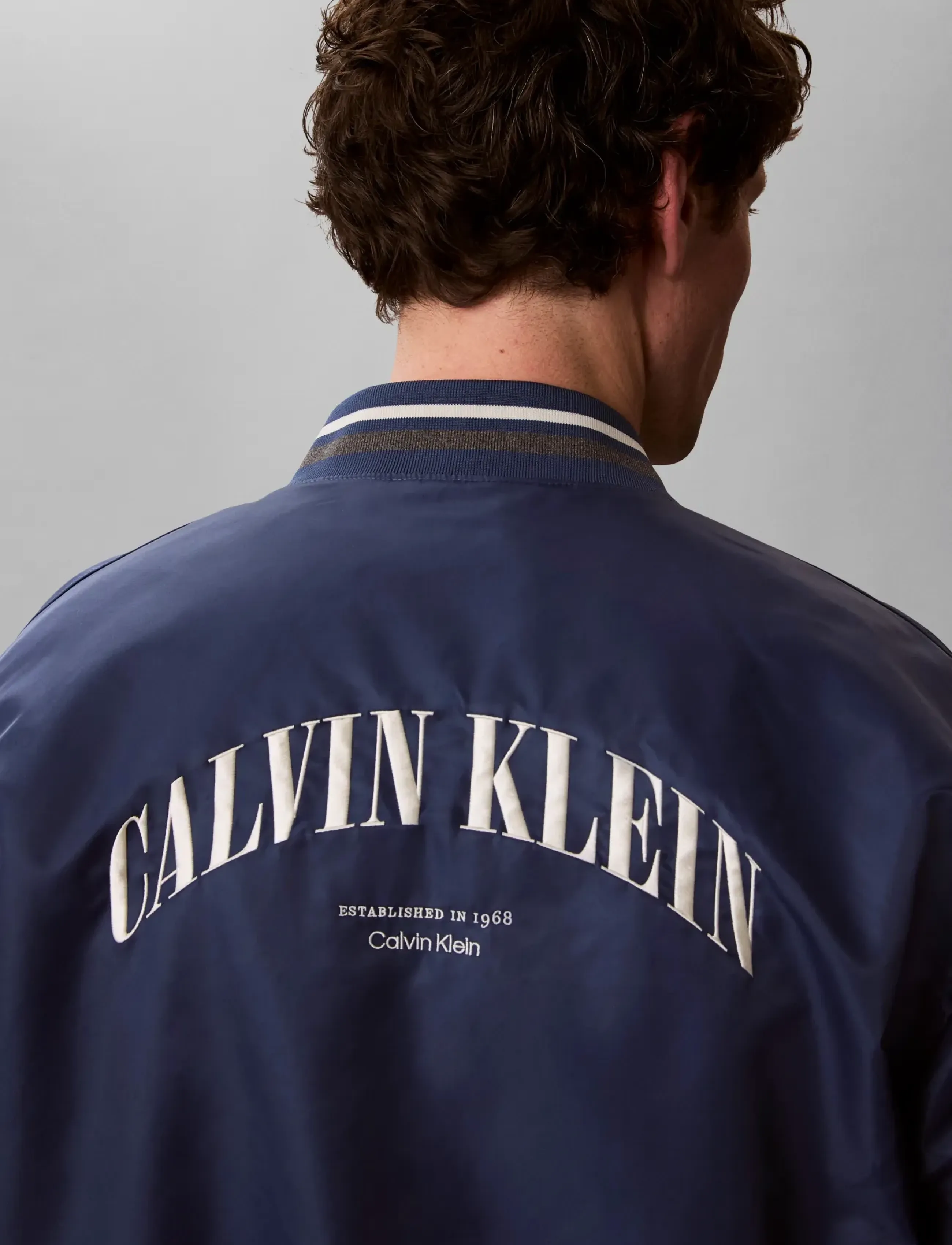 Calvin Klein Jeans - LS UNFILLED NYLON TIPPED GRAPHIC - fall jackets - dark denim - 4