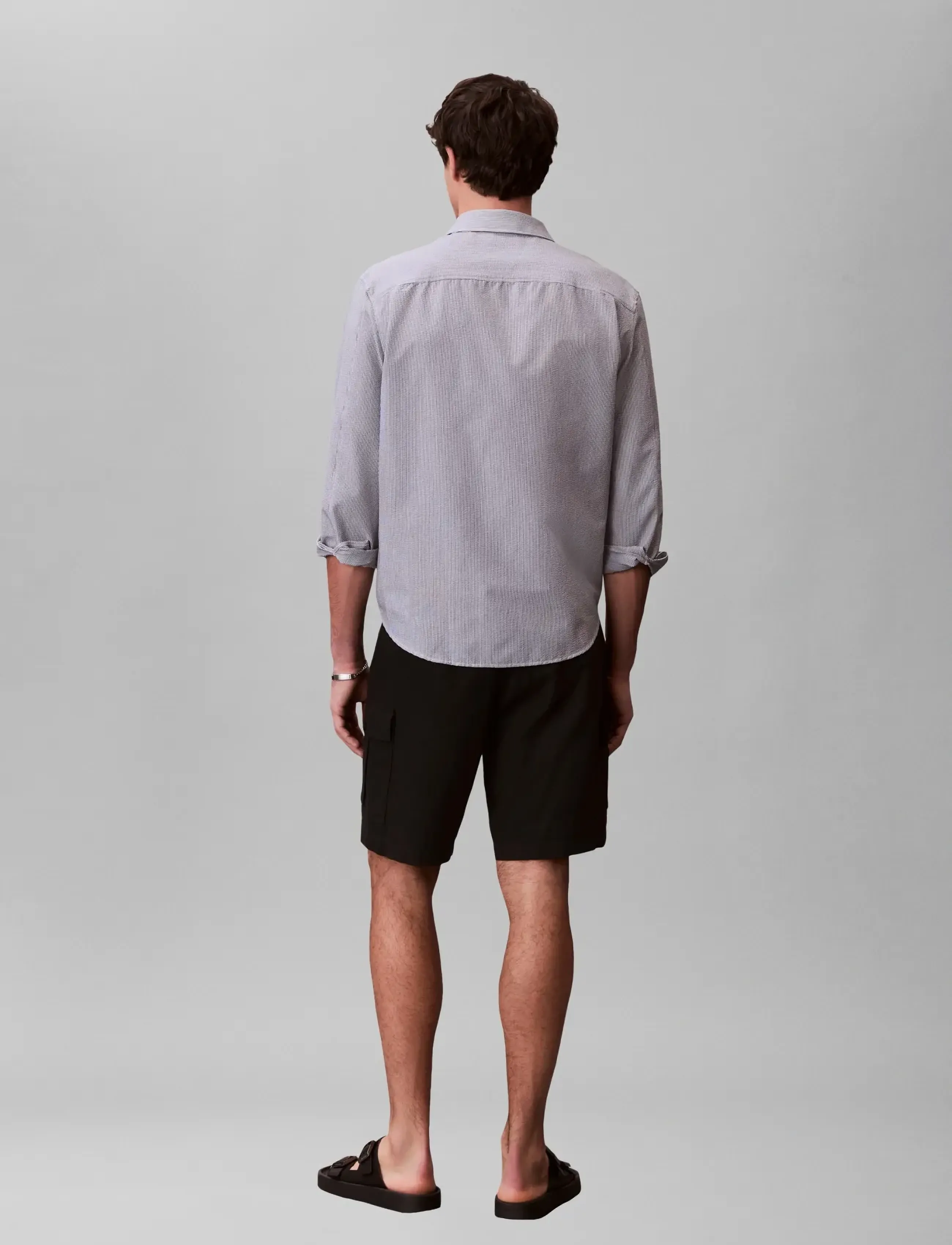 Calvin Klein Jeans - 9 IN LINEN CARGO SHORT - linen shorts - black - 2