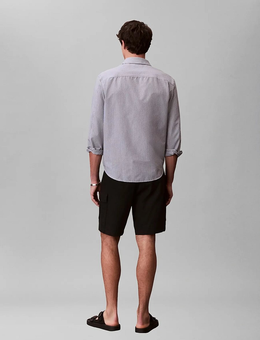 Calvin Klein Jeans - 9 IN LINEN CARGO SHORT - leinen-shorts - black - 2