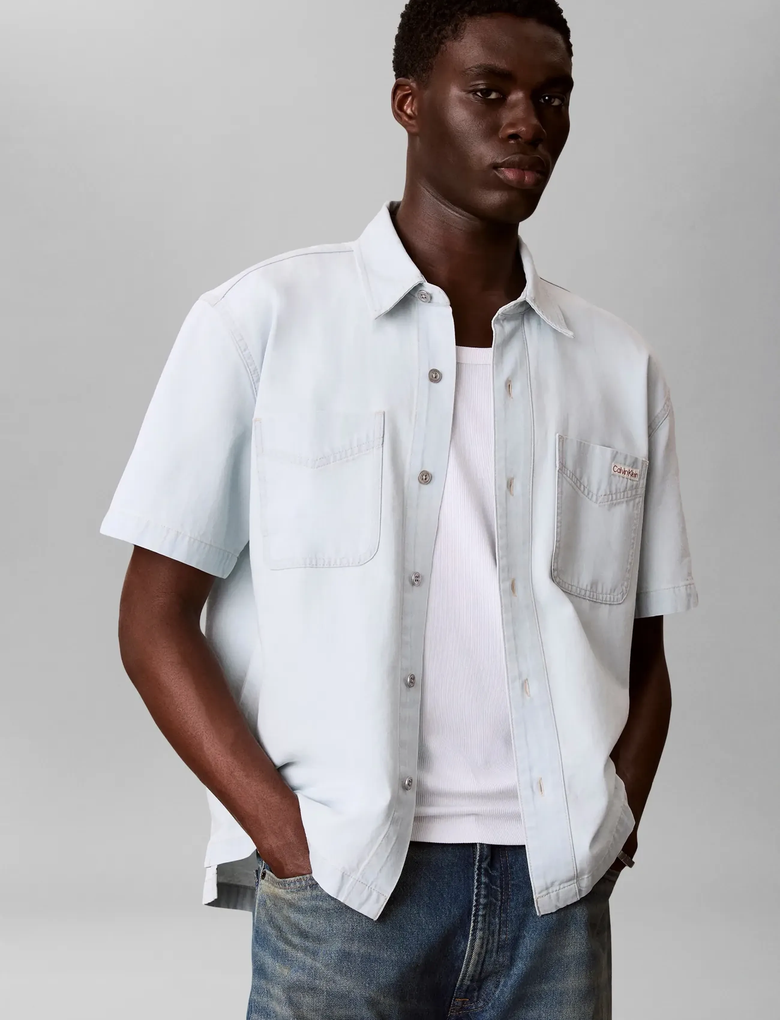 Calvin Klein Jeans - SHORT SLEEVE SHIRT BLEACHOUT 205 - chemises en jean - bleachout 205 - 4