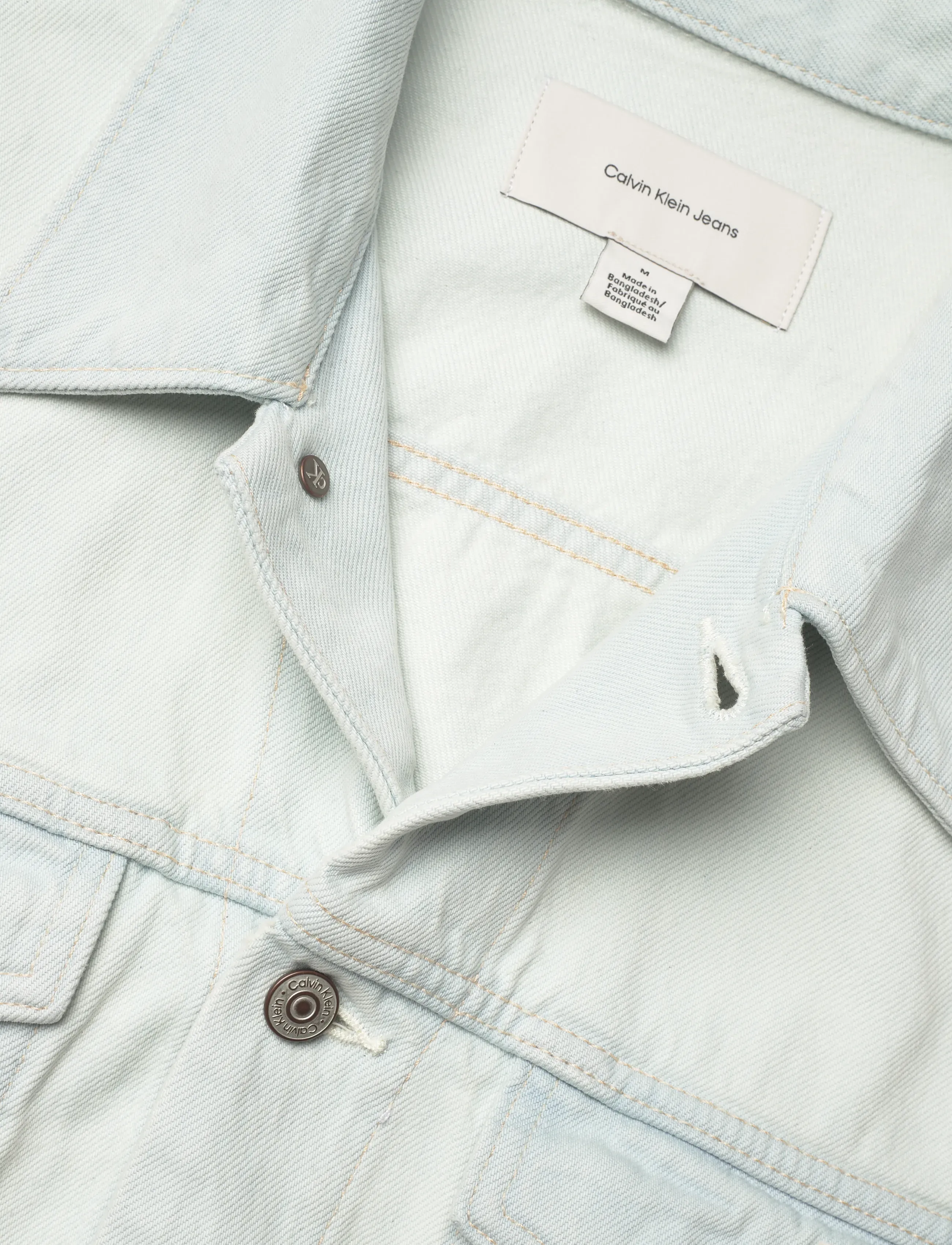 Calvin Klein Jeans - 90S BLEACHOUT 205 TRUCKER - uforede denimjakker - bleachout 205 - 5