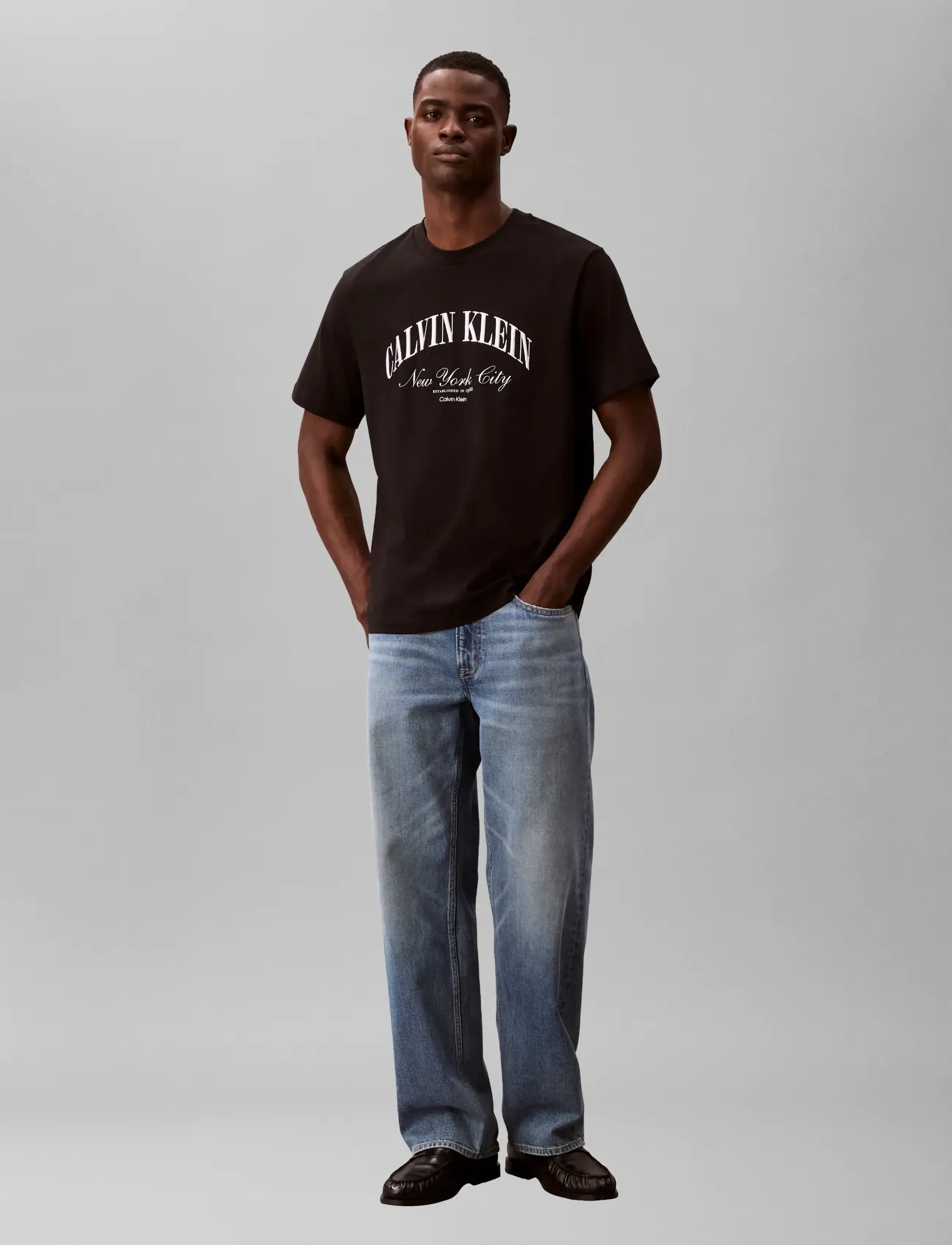 Calvin Klein Jeans 20S MARCH GRAPHIC SEASONAL FASHI - Calvin Klein Jeans - BLACK / black