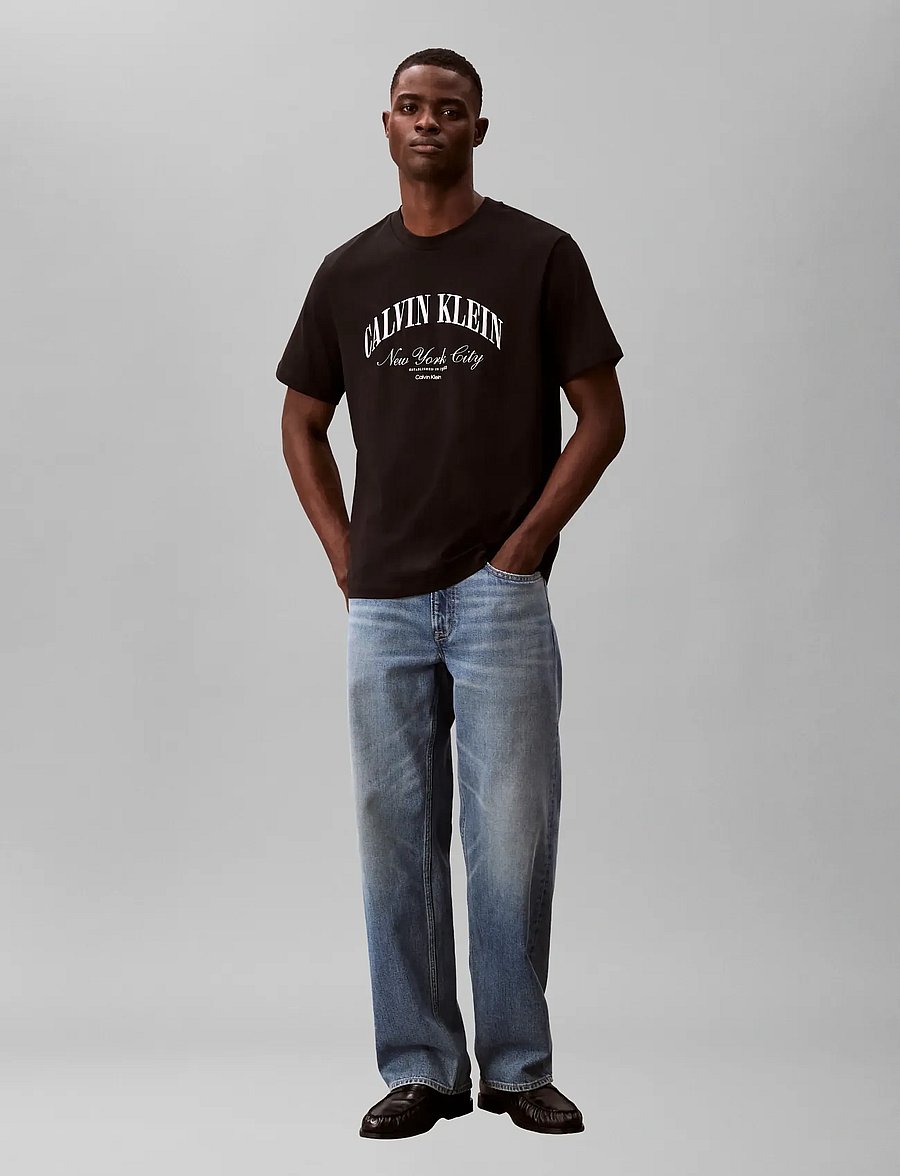 Calvin Klein Jeans - 20S MARCH GRAPHIC SEASONAL FASHI - short-sleeved t-shirts - black - 0