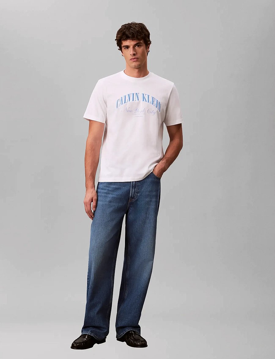 Calvin Klein Jeans - 20S MARCH GRAPHIC SEASONAL FASHI - lühikeste varrukatega t-särgid - bright white - 0