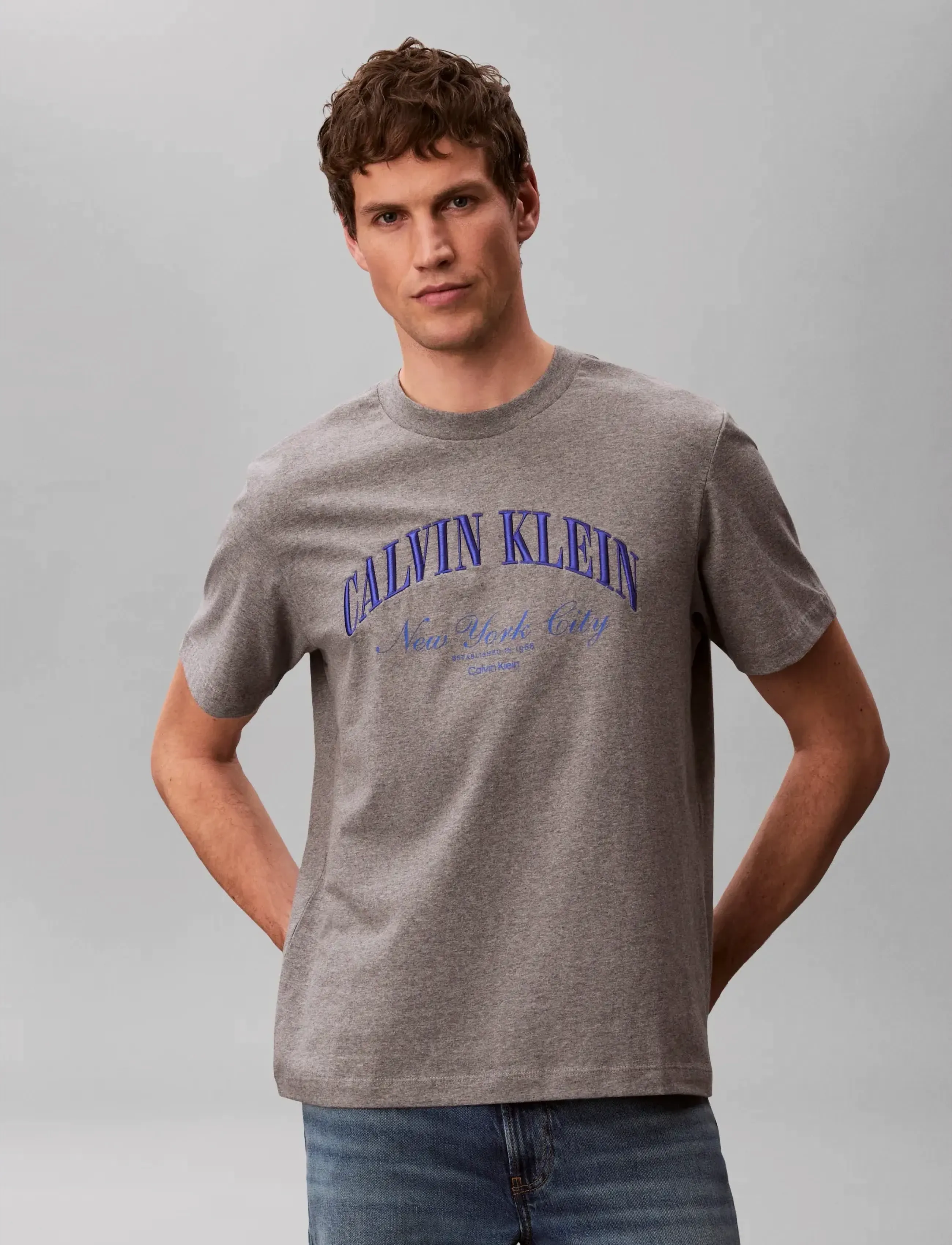 Calvin Klein Jeans - 20S MARCH GRAPHIC SEASONAL FASHI - kortærmede t-shirts - med grey htr - 3