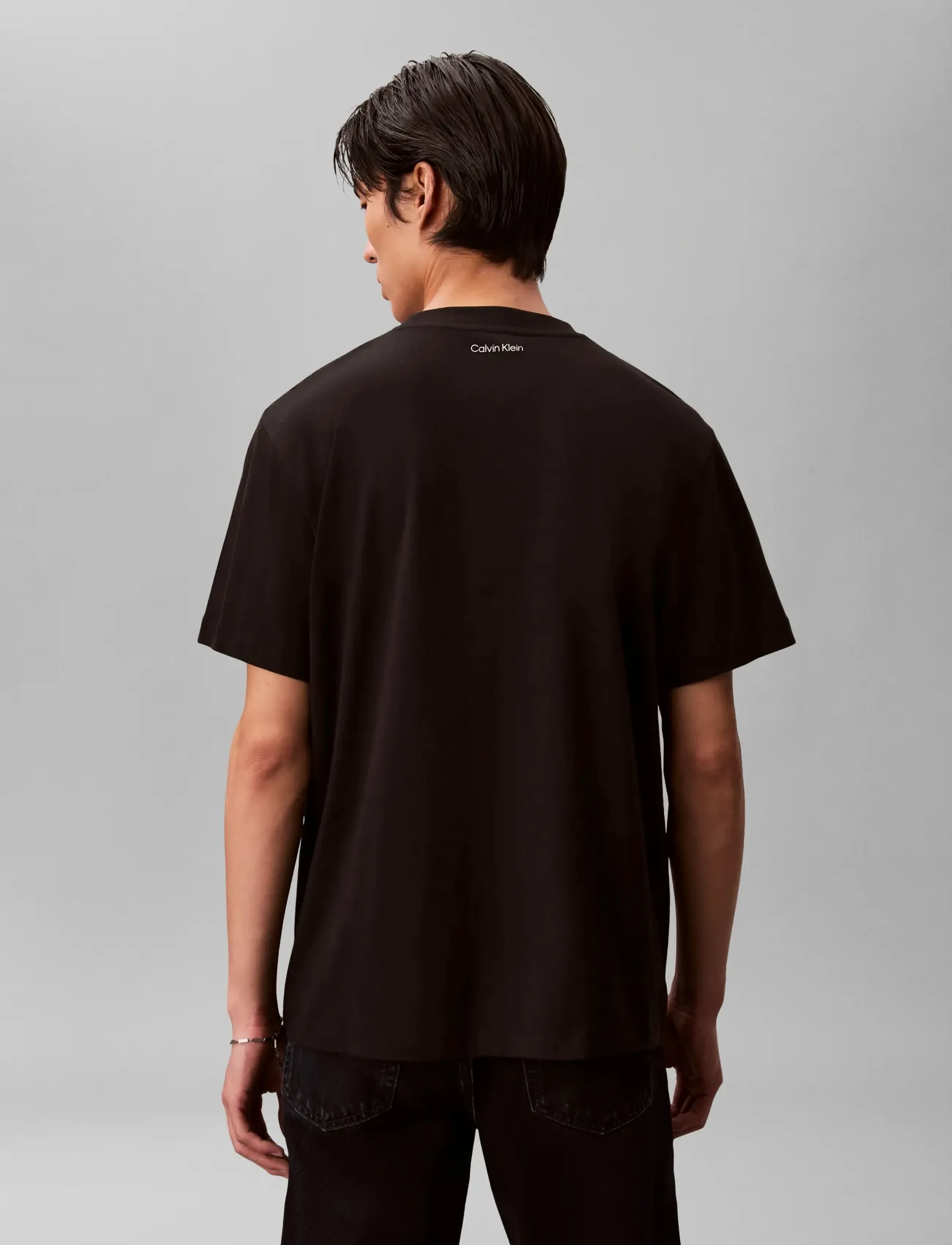 Calvin Klein Jeans - 20S MARCH GRAPHIC SEASONAL FASHI - stutterma bolir - black - 2