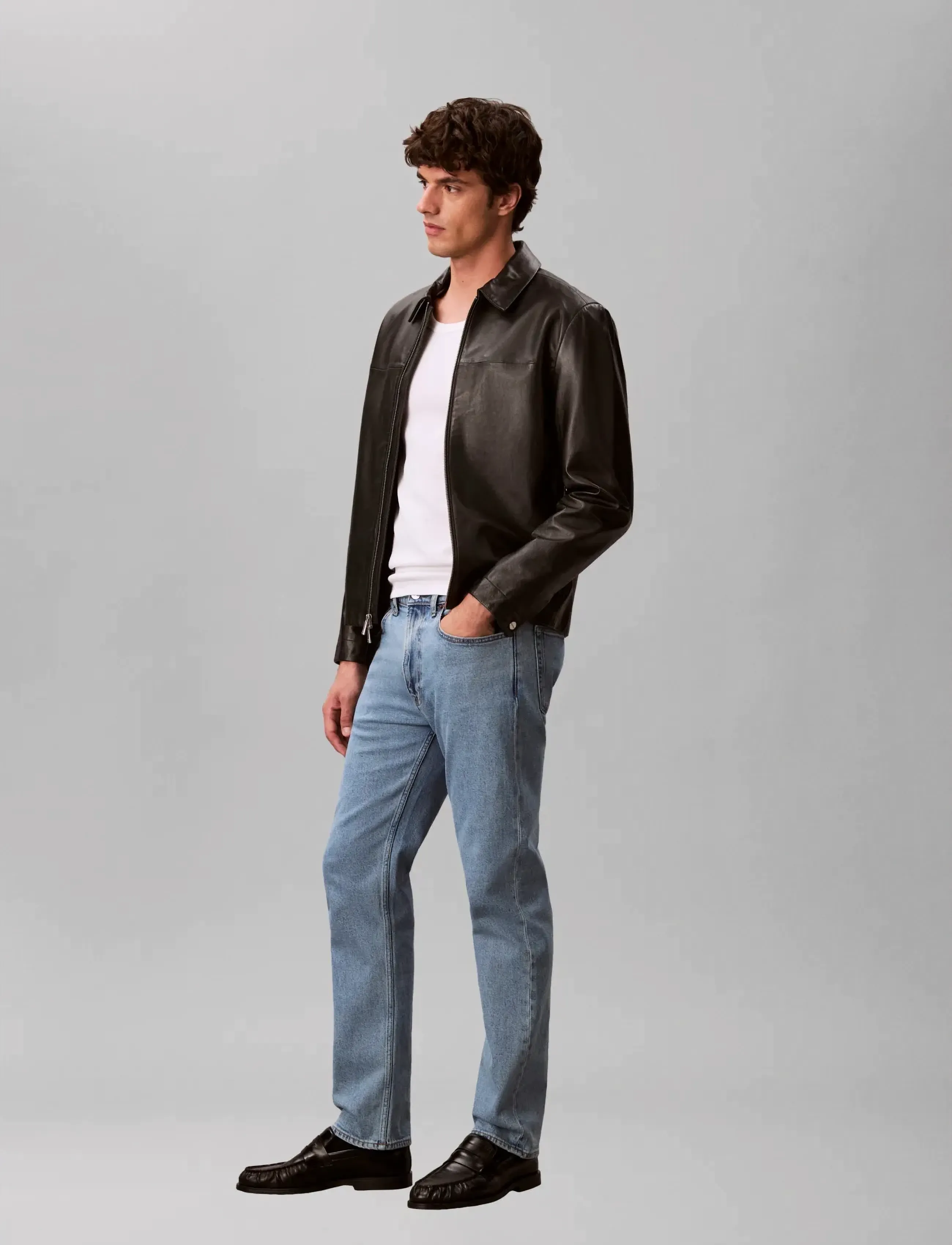 Calvin Klein Jeans Standard Straight Adam Lt Stone straight leg jeans herr – bild 5