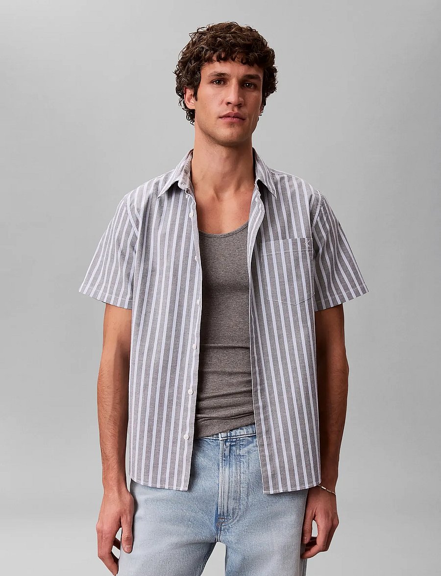 Calvin Klein Jeans - SS YD STRIPE OXFORD CLASSIC SHIR - kortærmede skjorter - marina - 0