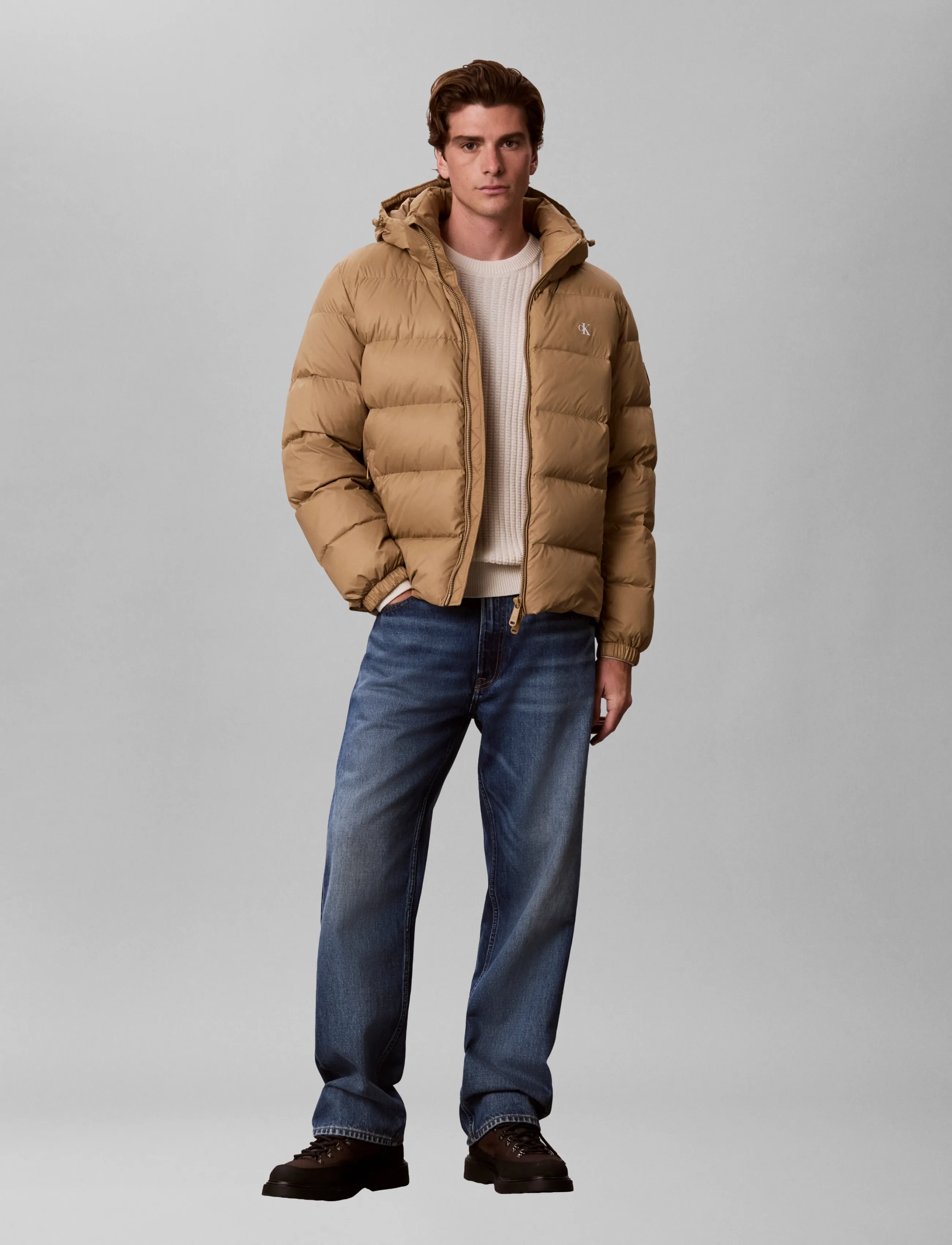 Calvin Klein Jeans LS NYLN ZP OFF HOD DOWN PUFR JKT - Streetwear - KHAKI UMBER / brown