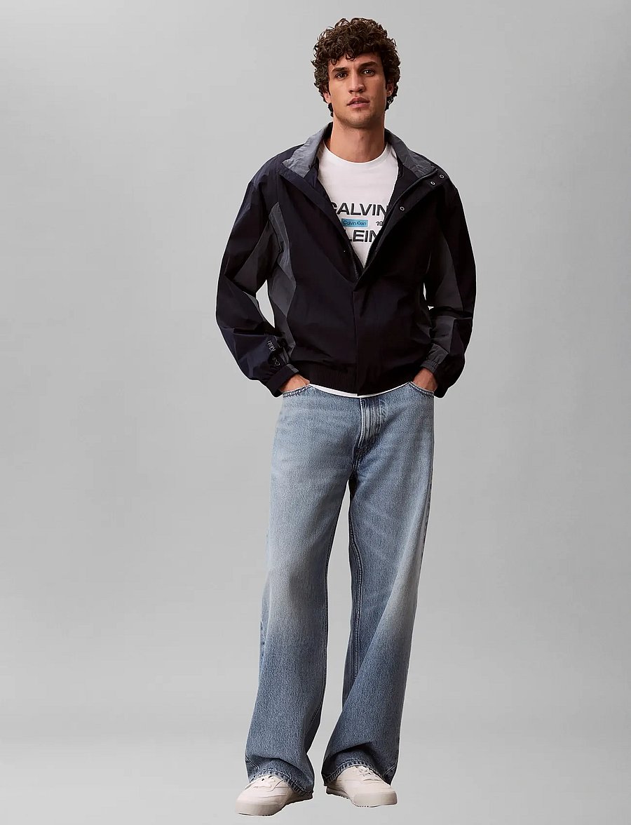 Calvin Klein Jeans - SS 30s EU CALVINKLEIN STACK GRAP - korte mouwen - bright white - 0
