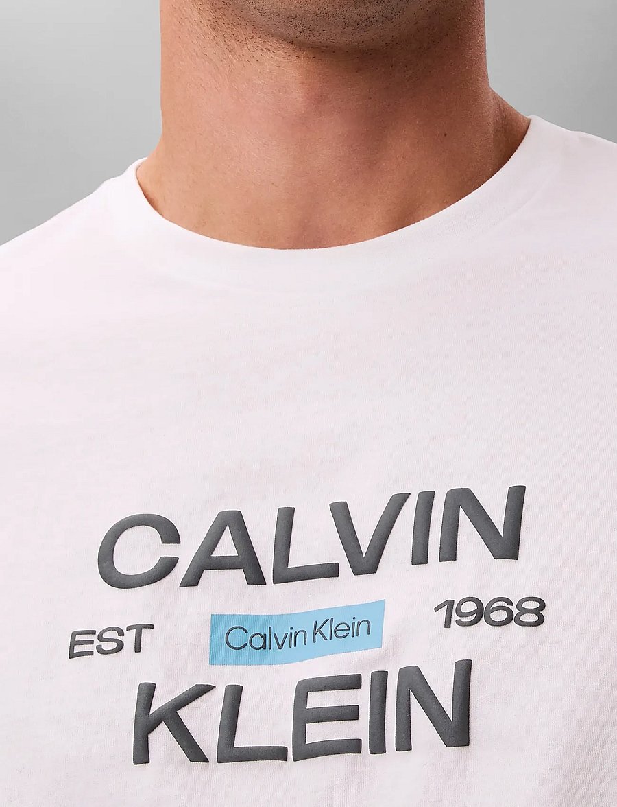 Calvin Klein Jeans - SS 30s EU CALVINKLEIN STACK GRAP - korte mouwen - bright white - 4