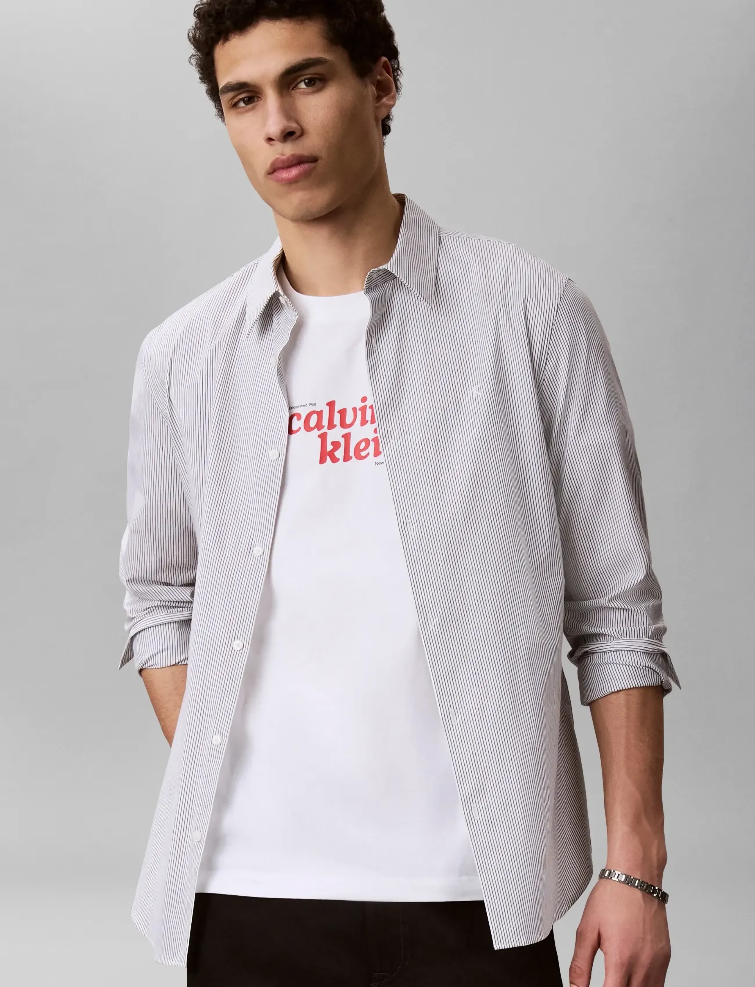 Calvin Klein Jeans - SS 20S CALVINKLEIN TRVL FONT GRA - korte mouwen - bright white - 4