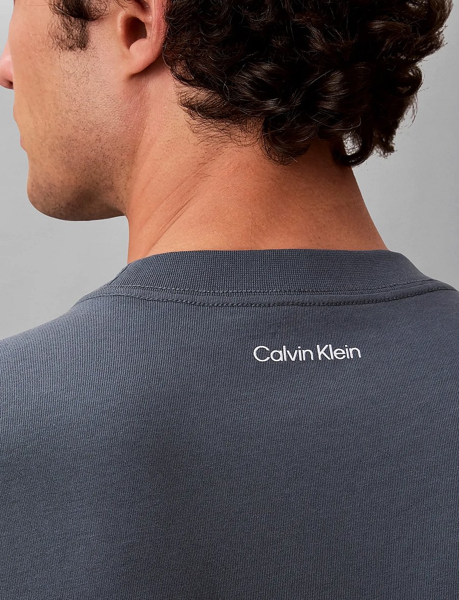 Calvin Klein Jeans - SS 20S CALVINKLEIN TRVL FONT GRA - kurzärmelige t-shirts - dark slate - 4