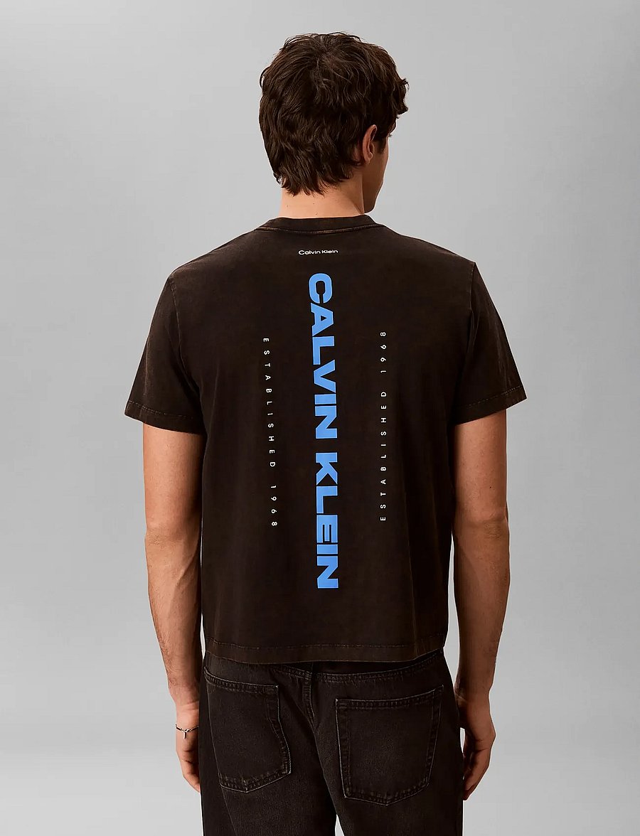 Calvin Klein Jeans - SS 20S WASHED SPINE GRAPHIC TEE - short-sleeved t-shirts - black - 2