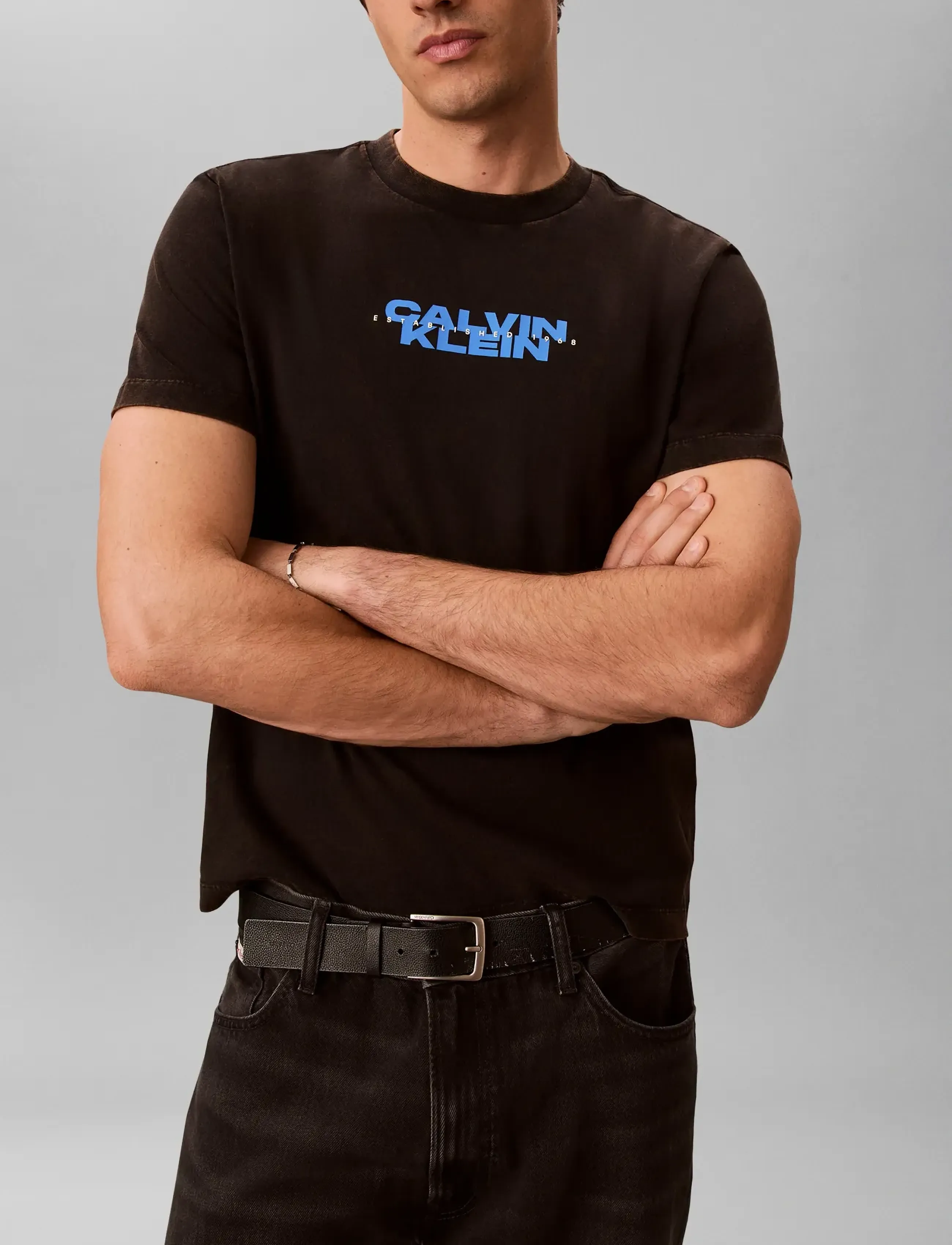 Calvin Klein Jeans - SS 20S WASHED SPINE GRAPHIC TEE - kortermede t-skjorter - black - 5