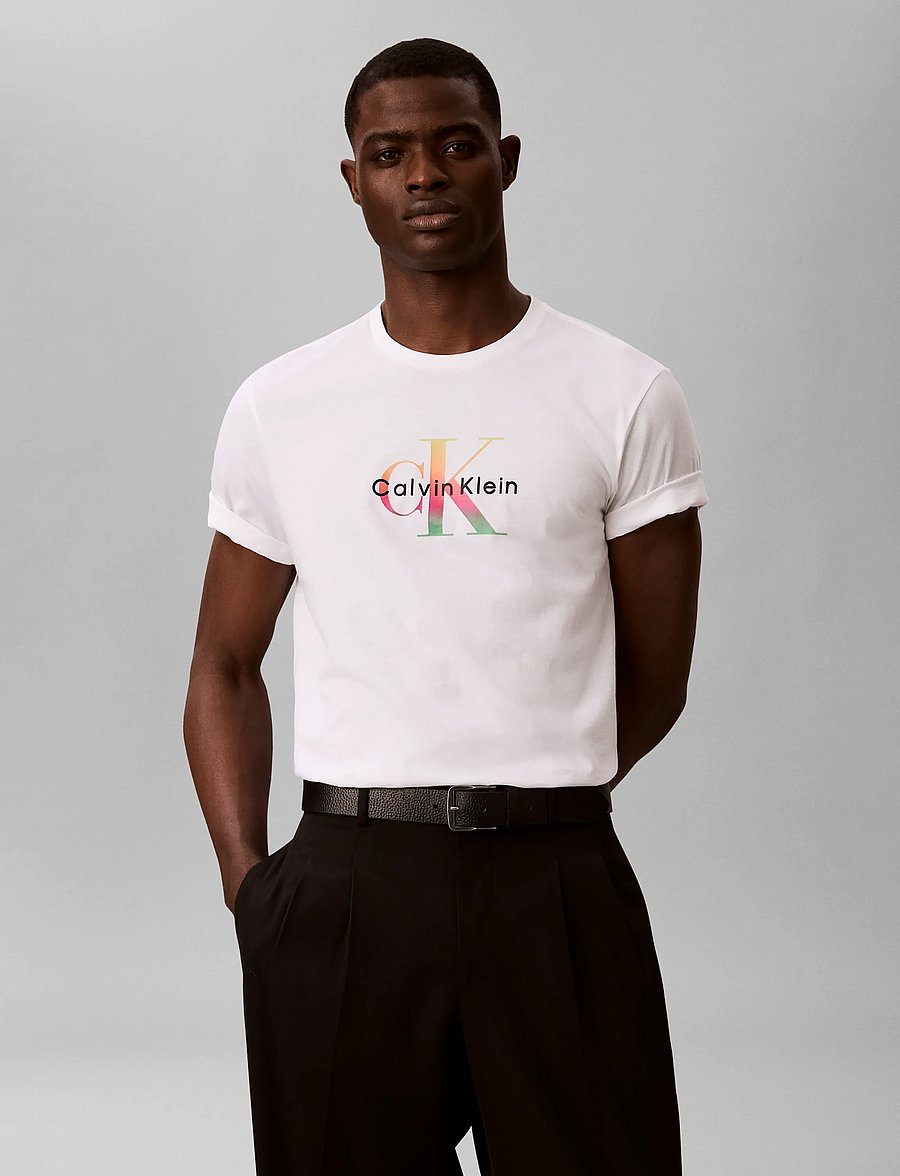Calvin Klein Jeans - SS 20s CK PRIDE26 GRAPHIC CLSC T - short-sleeved t-shirts - brilliant white - 0